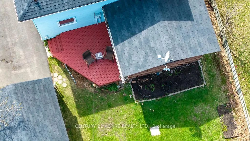Photo 43 of 82 Rutherford Avenue, Deep River — HOMEH