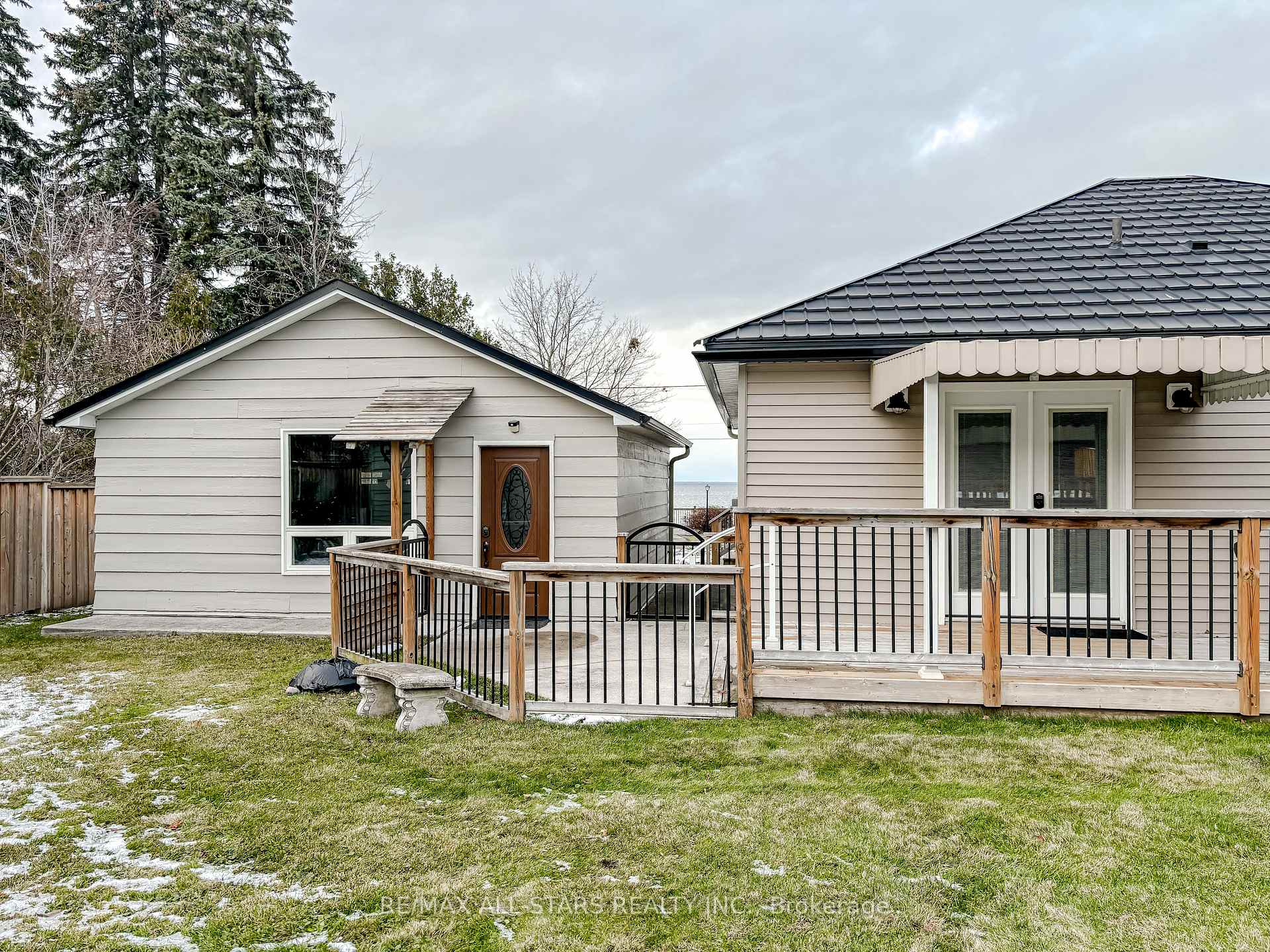 Photo 18 of 521 Lake Drive E, Georgina, Historic Lakeshore Communities — HOMEH