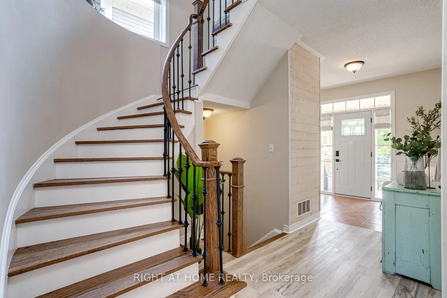 Photo 14 of 57 Sherrington Drive, Scugog, Port Perry — HOMEH