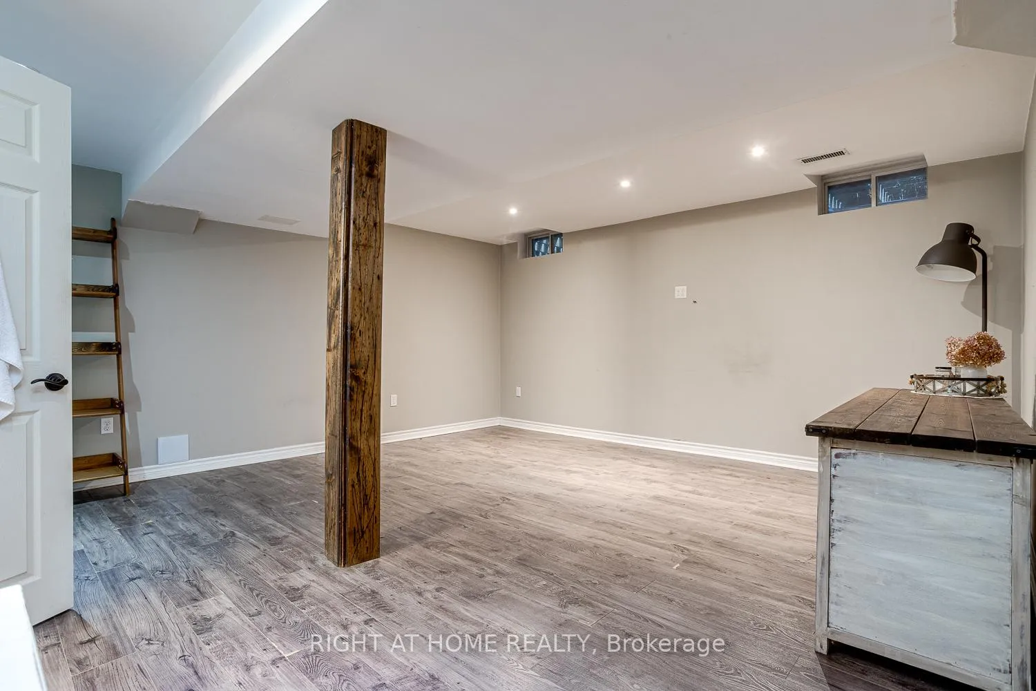 Photo 24 of 57 Sherrington Drive, Scugog, Port Perry — HOMEH