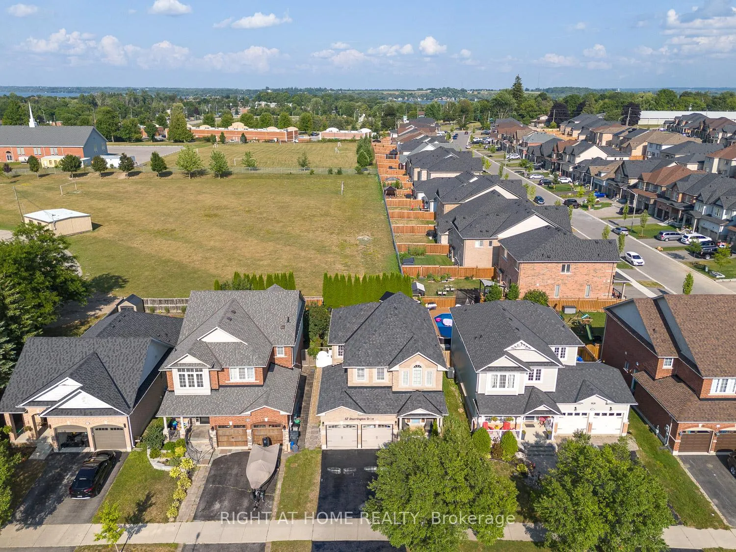 Photo 28 of 57 Sherrington Drive, Scugog, Port Perry — HOMEH
