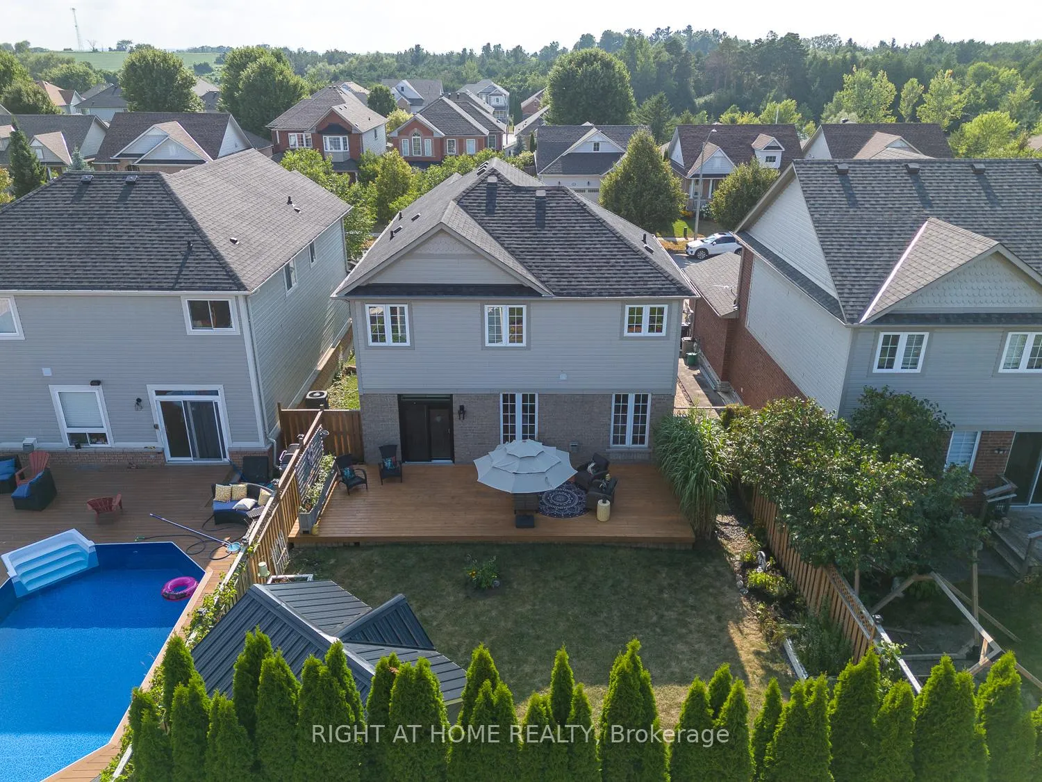Photo 29 of 57 Sherrington Drive, Scugog, Port Perry — HOMEH