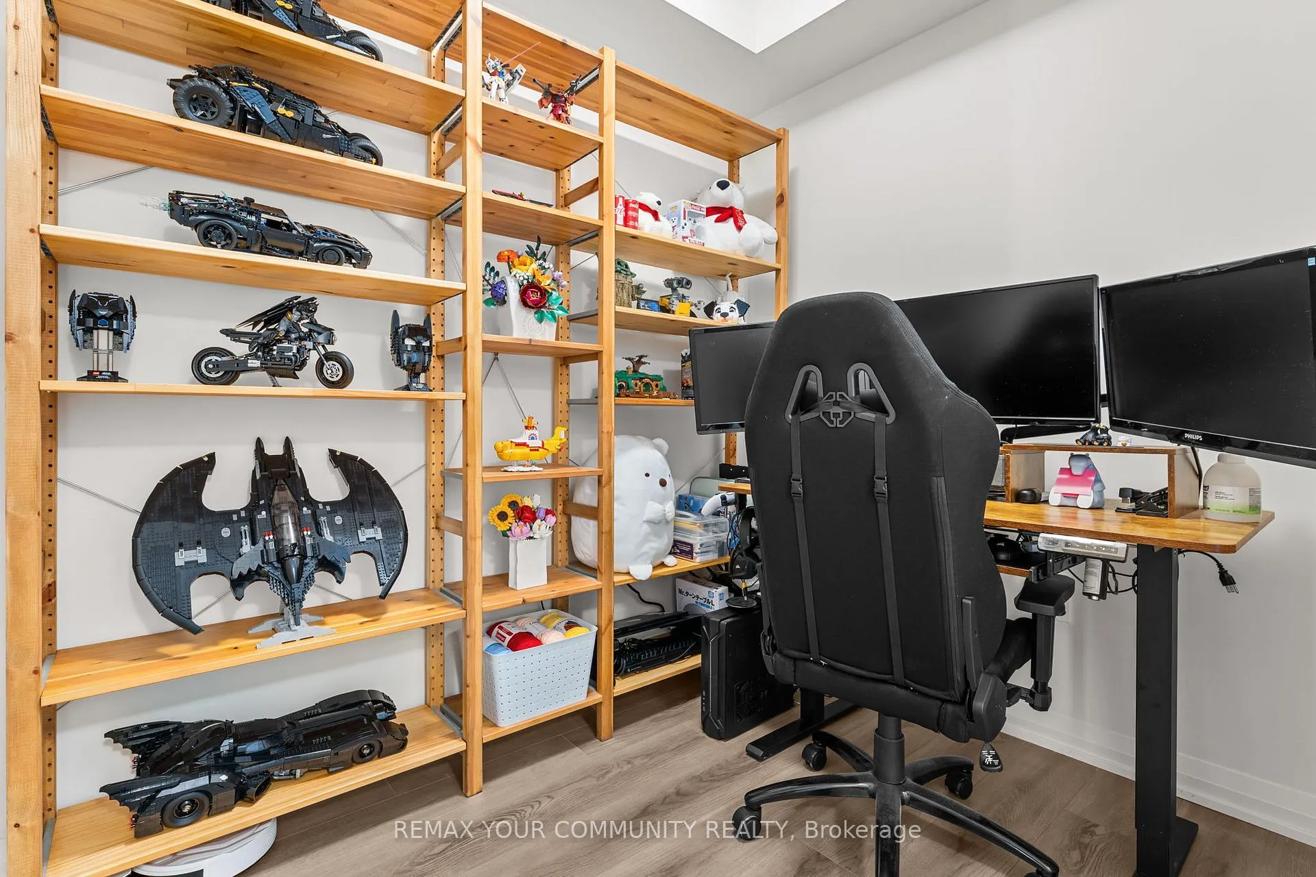 Photo 12 of Unit 429, 9000 Jane Street, Vaughan, Vellore Village — HOMEH