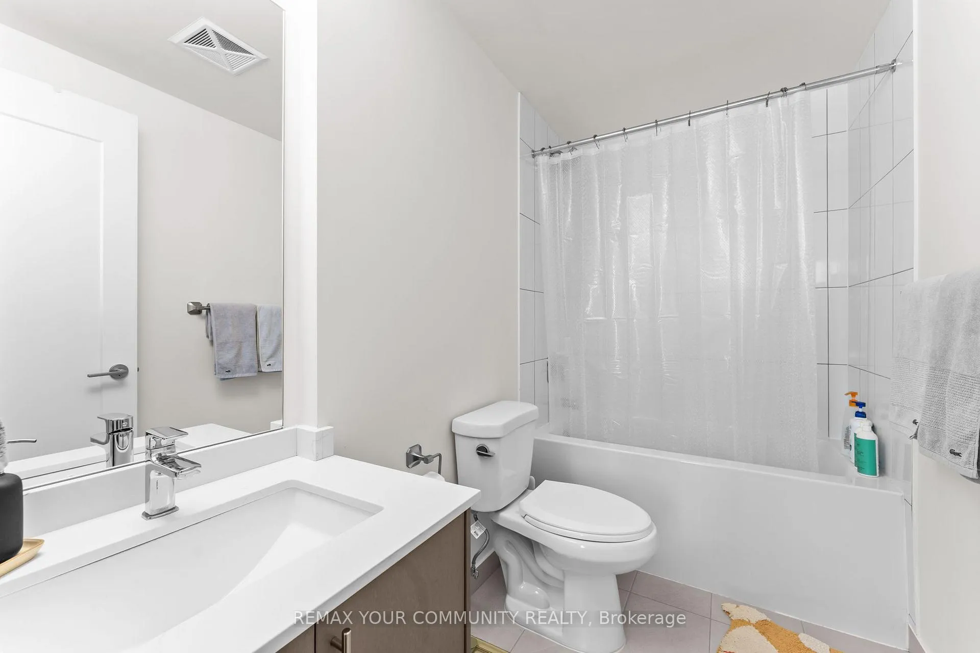 Photo 20 of Unit 429, 9000 Jane Street, Vaughan, Vellore Village — HOMEH