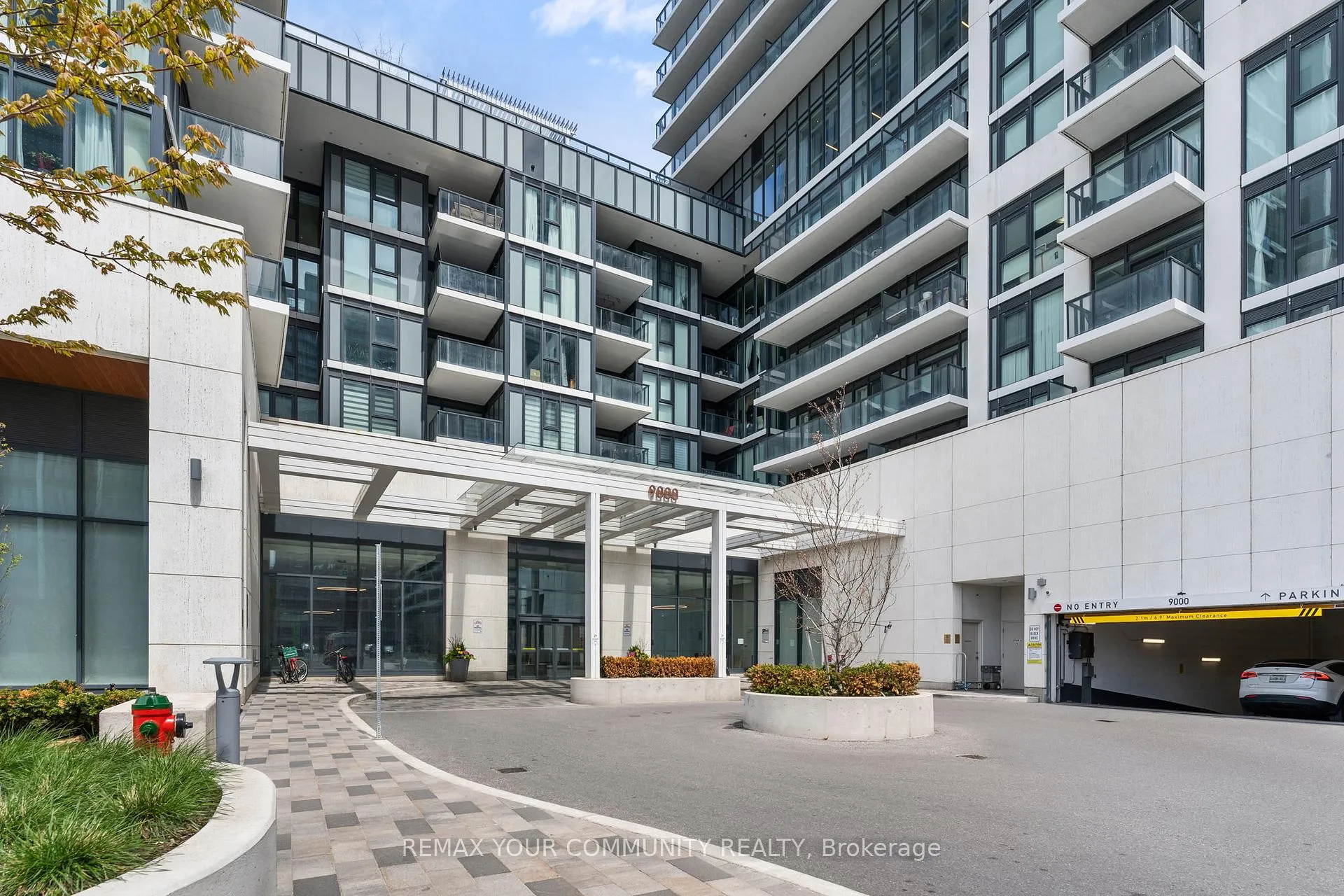 Photo 33 of Unit 429, 9000 Jane Street, Vaughan, Vellore Village — HOMEH