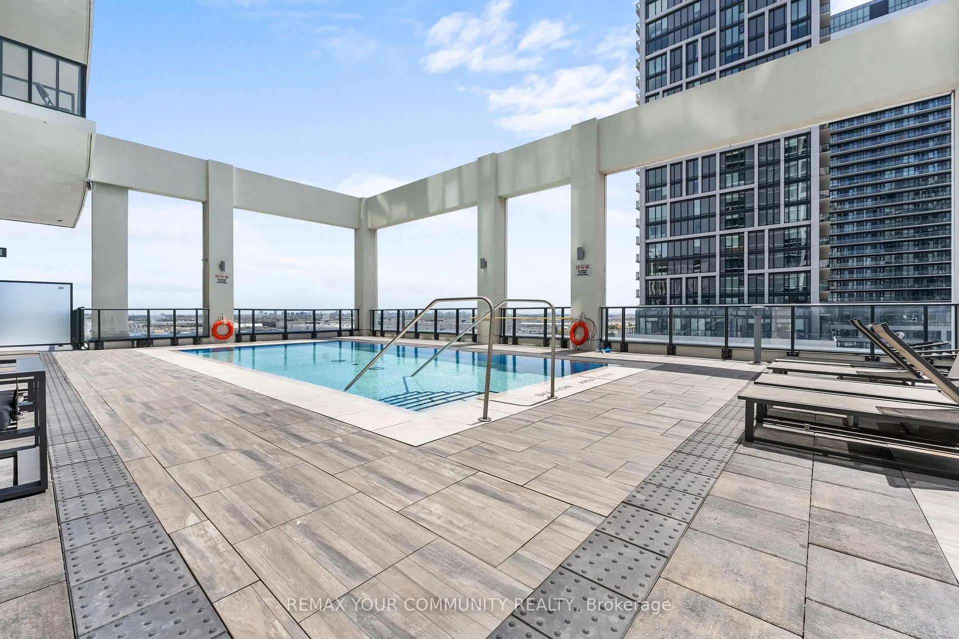Photo 38 of Unit 429, 9000 Jane Street, Vaughan, Vellore Village — HOMEH