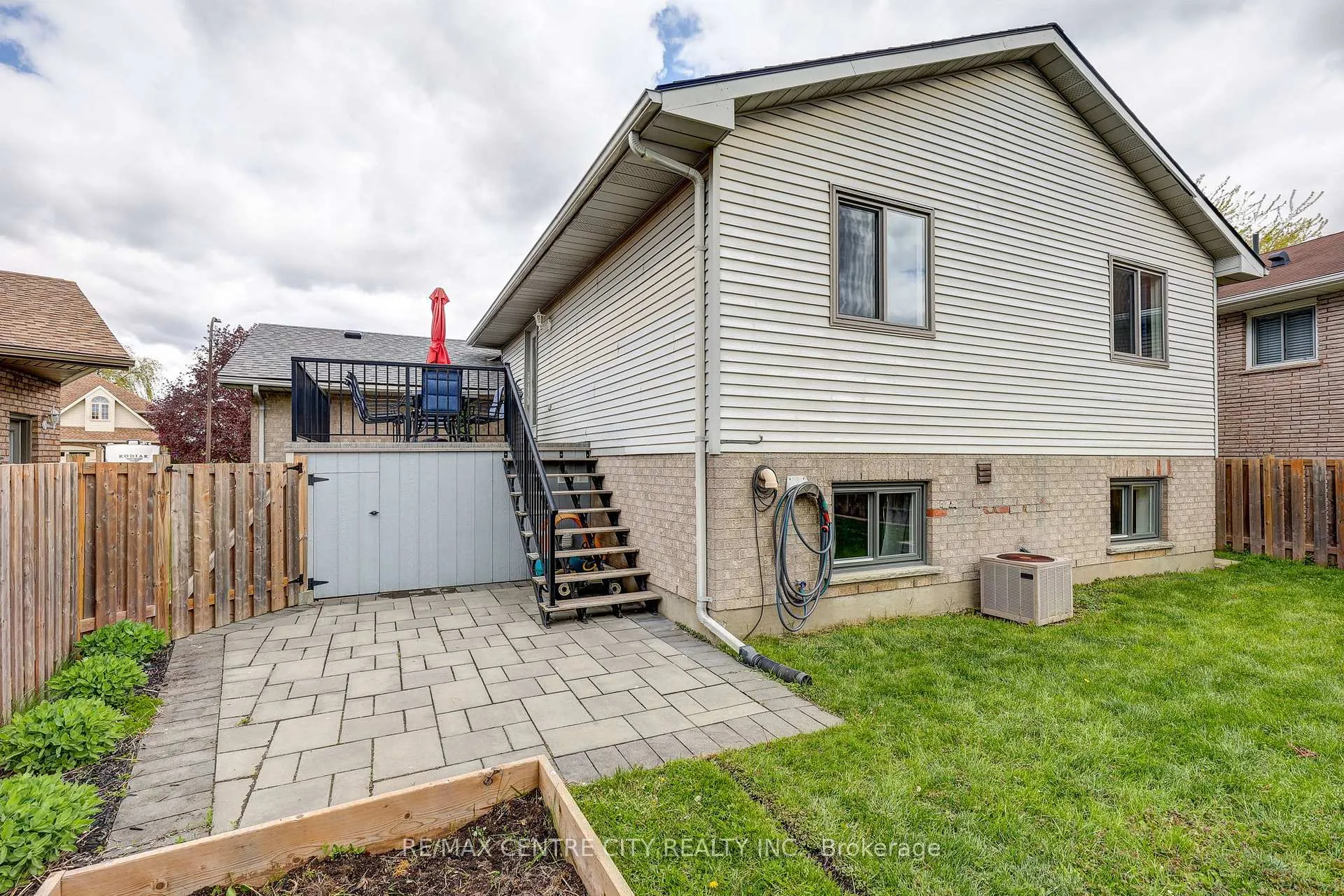 Photo 44 of 43 Sinclair Crescent, Aylmer — HOMEH