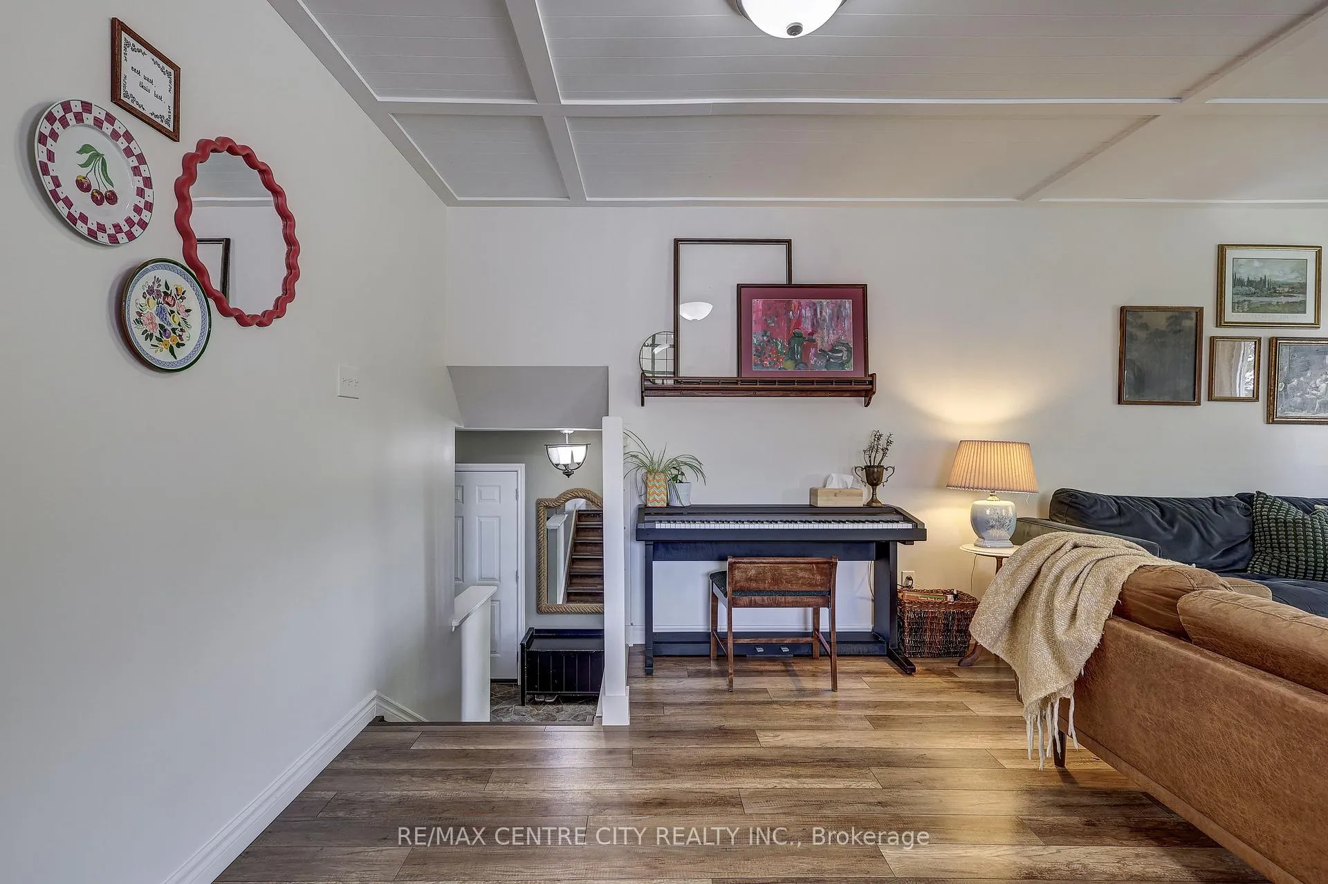 Photo 6 of 142 Dufferin Street, Aylmer — HOMEH