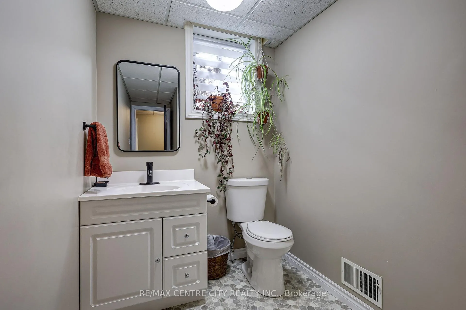 Photo 31 of 142 Dufferin Street, Aylmer — HOMEH