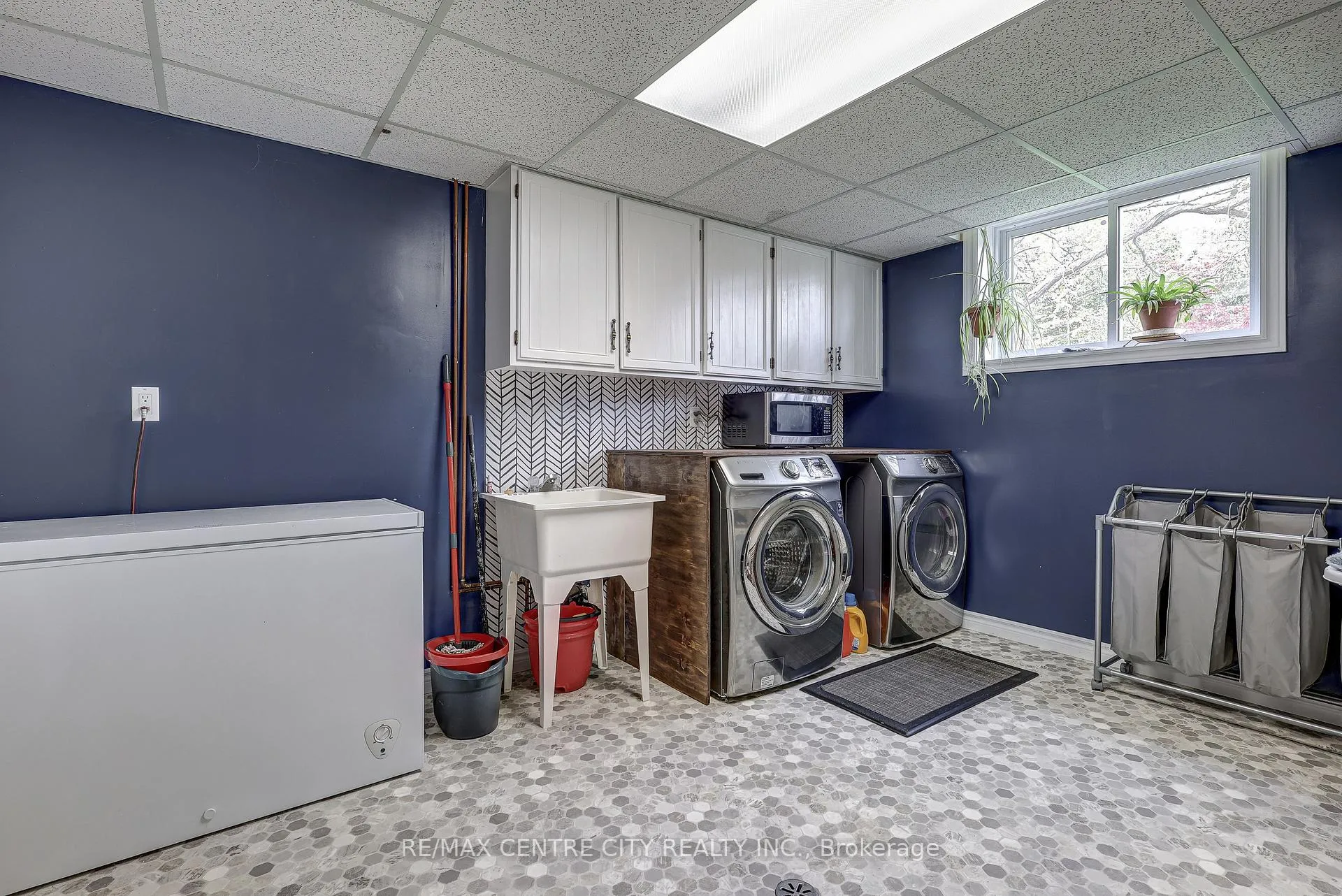 Photo 32 of 142 Dufferin Street, Aylmer — HOMEH