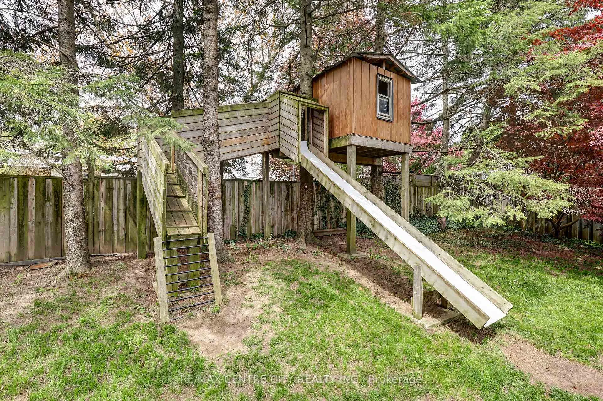 Photo 41 of 142 Dufferin Street, Aylmer — HOMEH