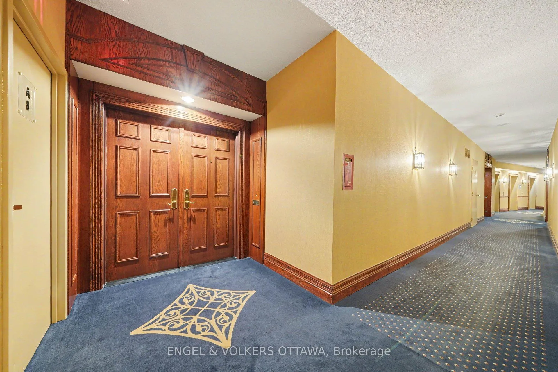 Photo 6 of Unit 802, 1480 Riverside Drive, Ottawa, Riverview Park — HOMEH