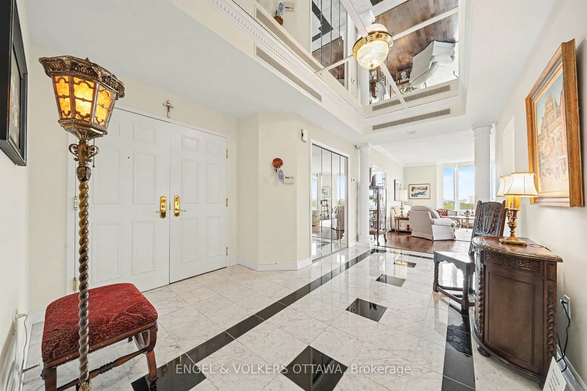Photo 7 of Unit 802, 1480 Riverside Drive, Ottawa, Riverview Park — HOMEH