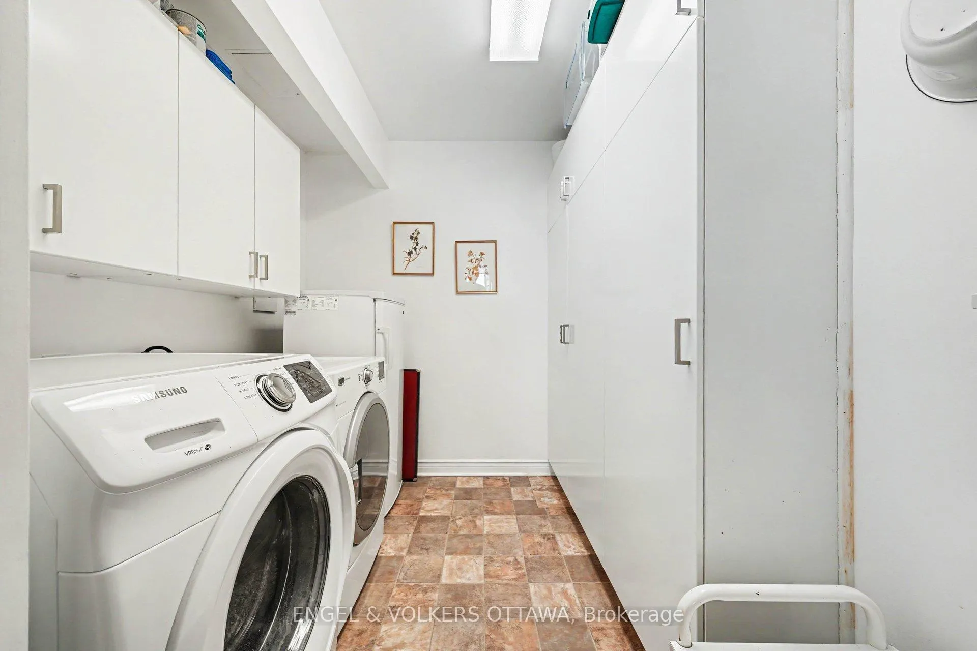 Photo 23 of Unit 802, 1480 Riverside Drive, Ottawa, Riverview Park — HOMEH