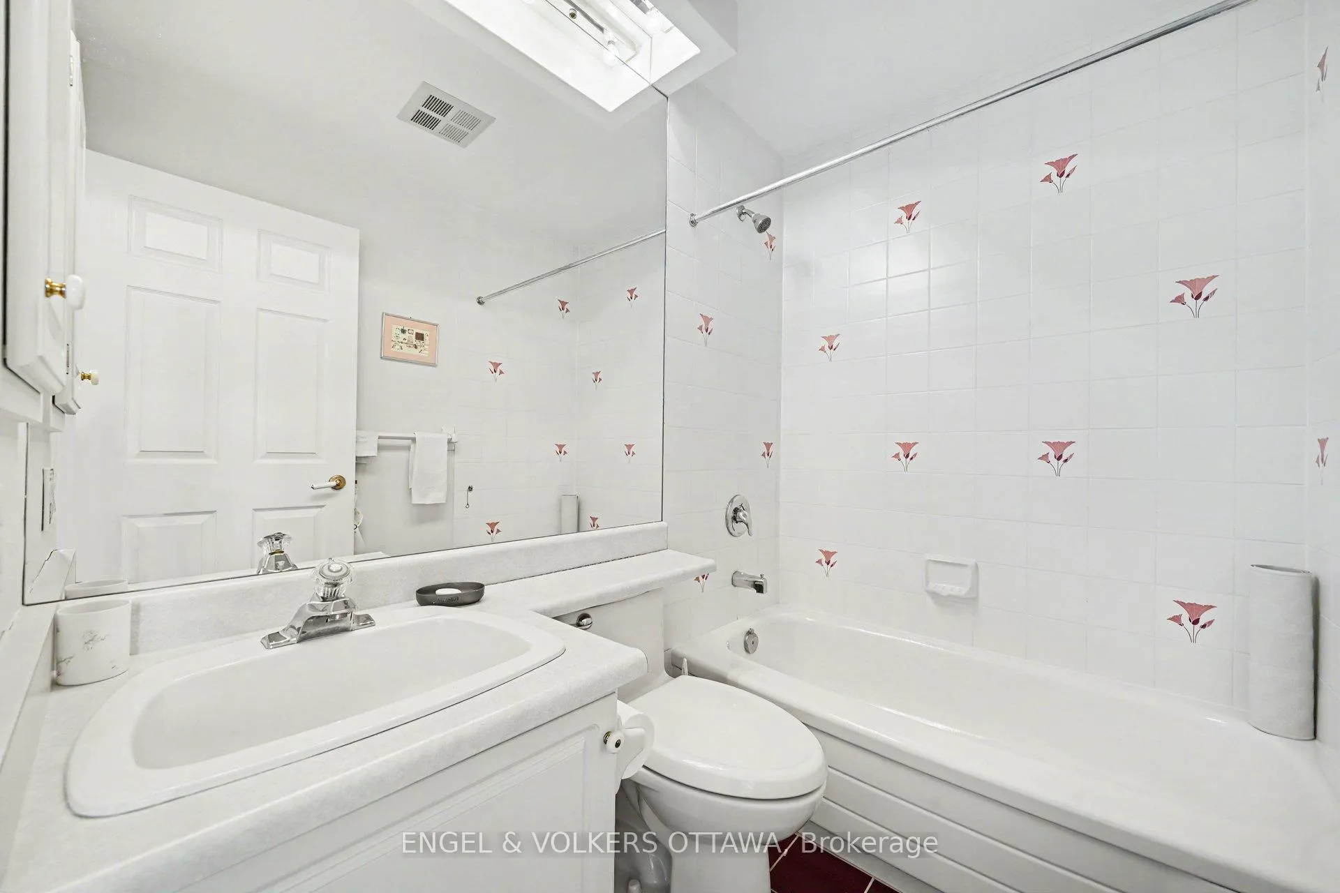 Photo 31 of Unit 802, 1480 Riverside Drive, Ottawa, Riverview Park — HOMEH