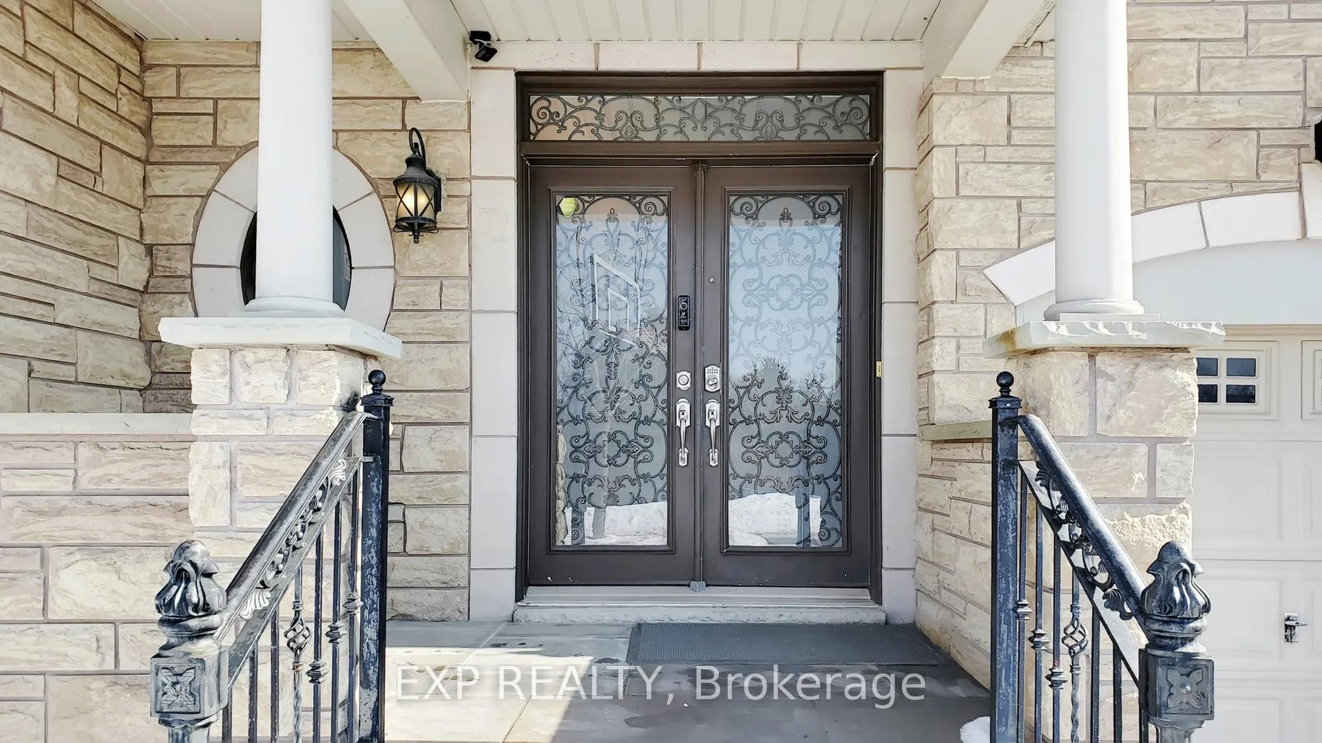 Photo 4 of 71 Golden Meadow Drive, Markham, Wismer — HOMEH