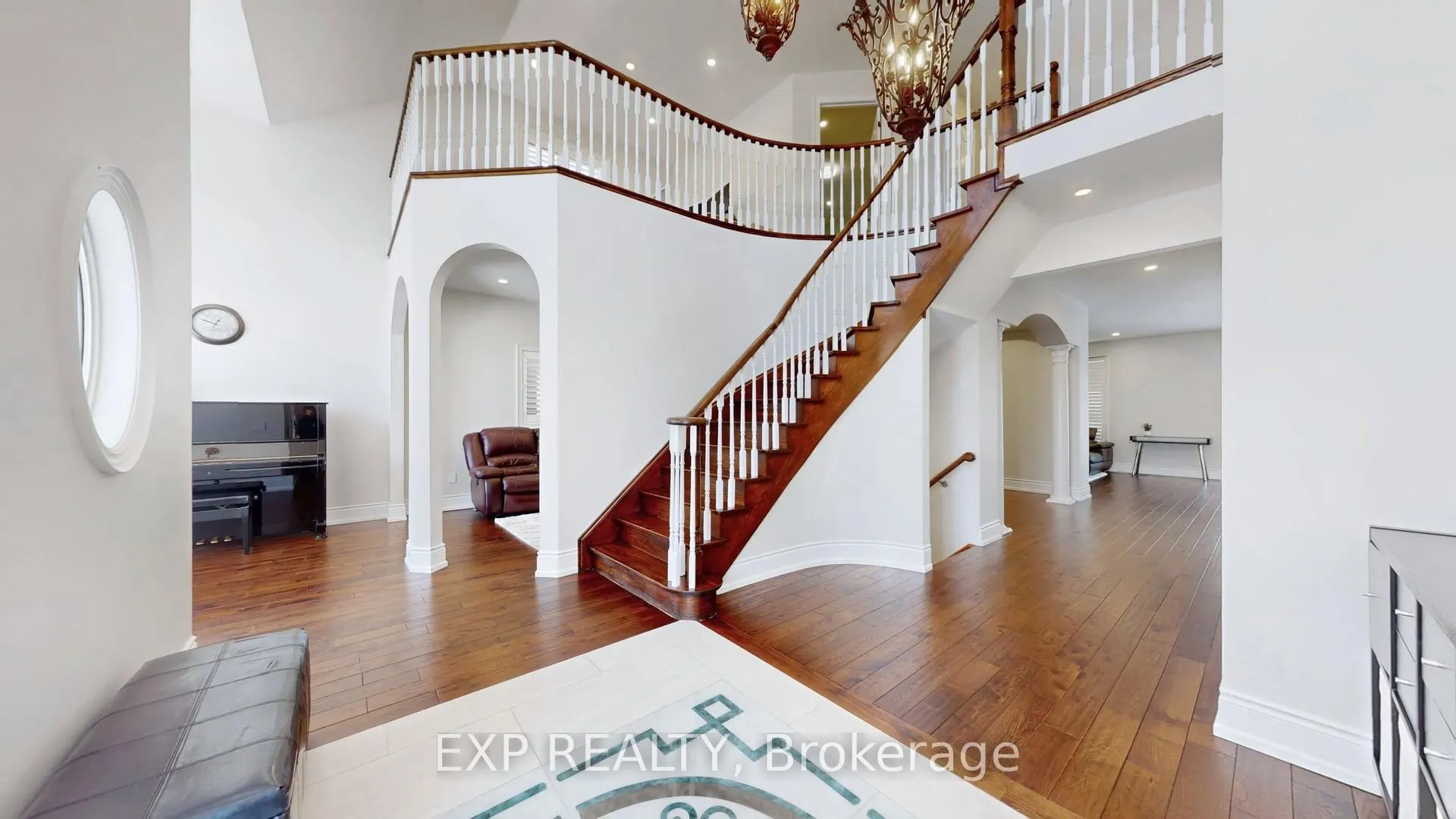 Photo 10 of 71 Golden Meadow Drive, Markham, Wismer — HOMEH