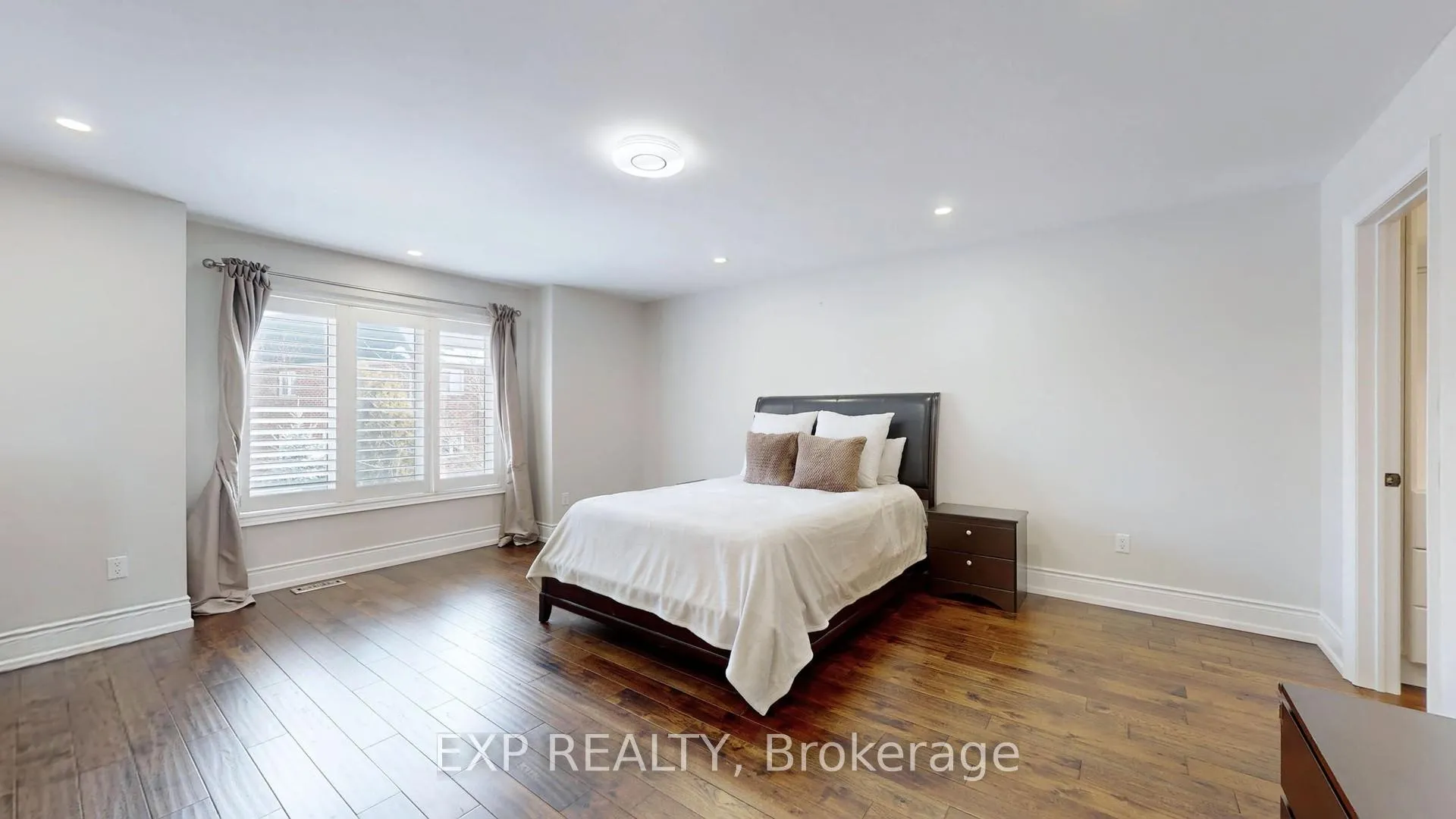 Photo 22 of 71 Golden Meadow Drive, Markham, Wismer — HOMEH