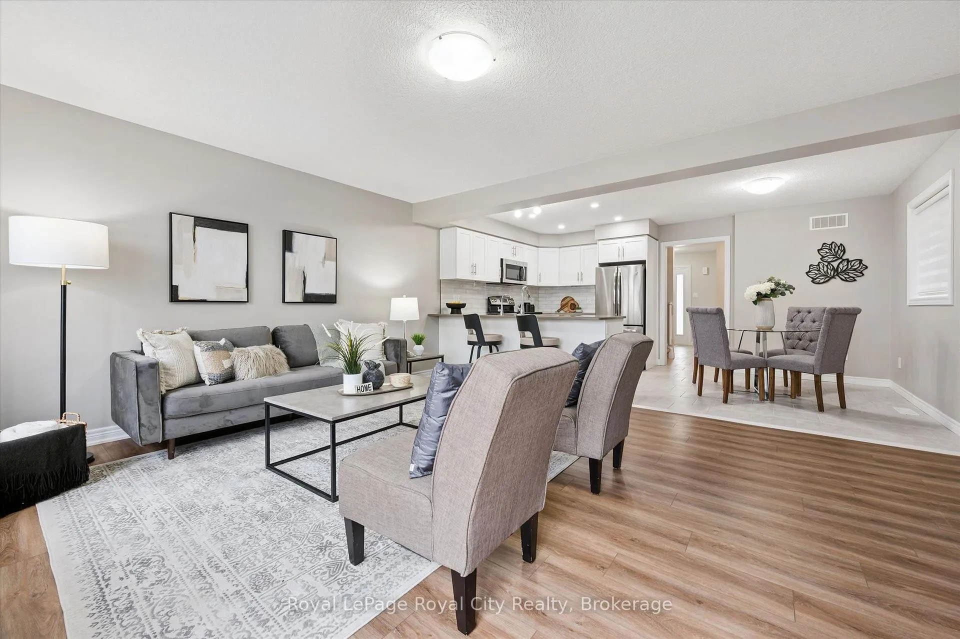 Photo 8 of 5 Sandybay Avenue, Kitchener, Idlewood/Lackner Woods — HOMEH