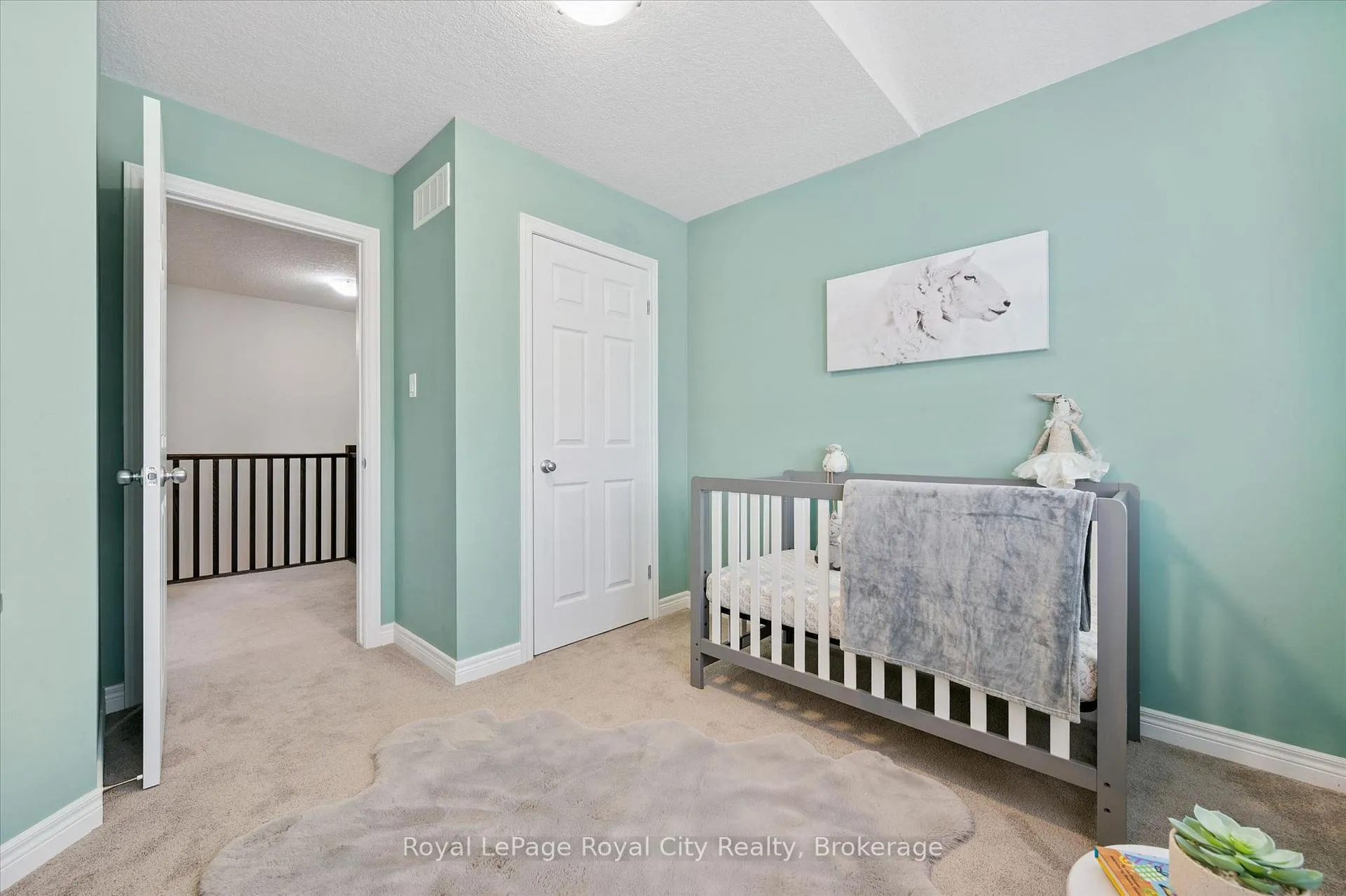 Photo 17 of 5 Sandybay Avenue, Kitchener, Idlewood/Lackner Woods — HOMEH