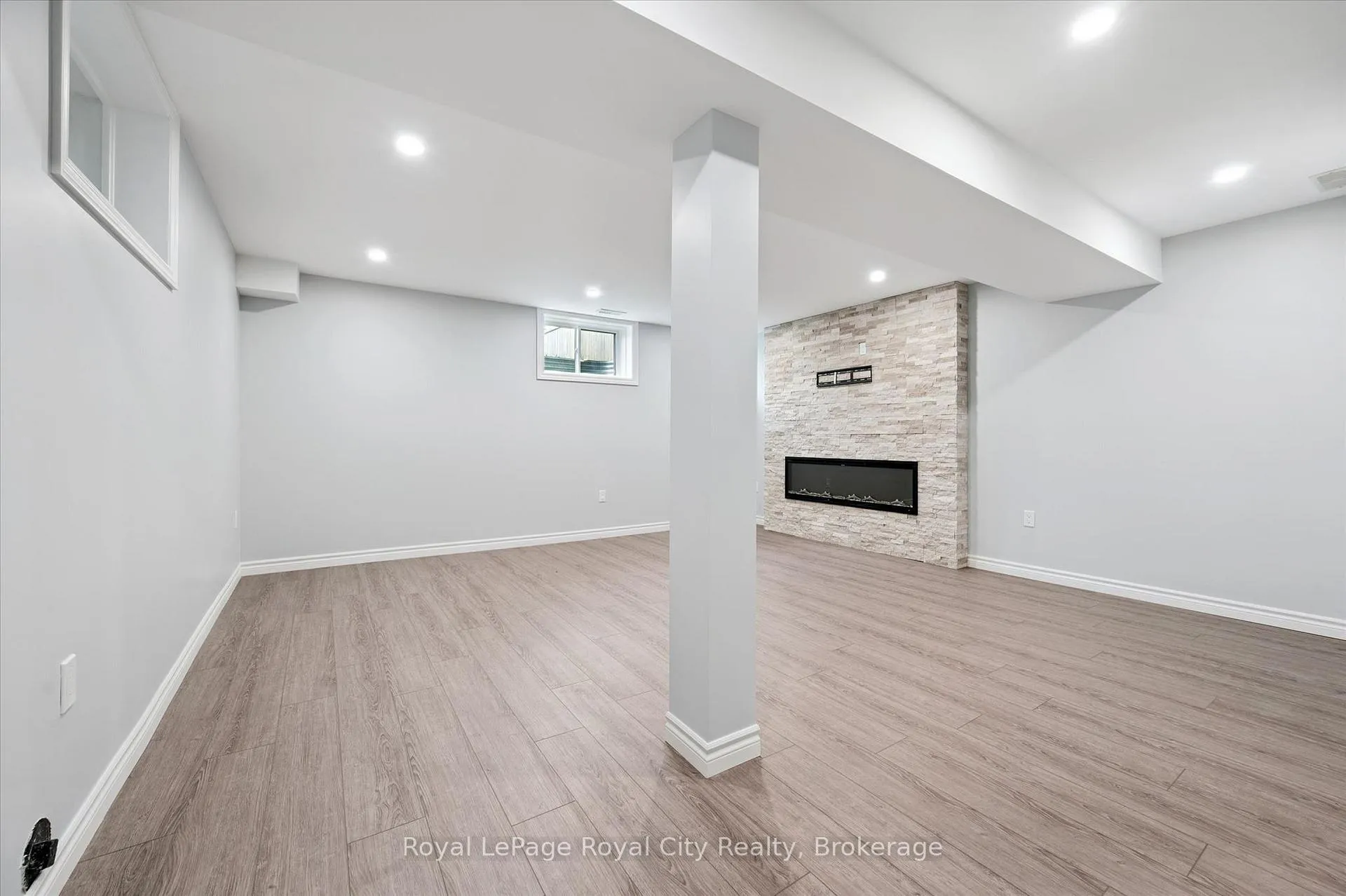 Photo 28 of 5 Sandybay Avenue, Kitchener, Idlewood/Lackner Woods — HOMEH
