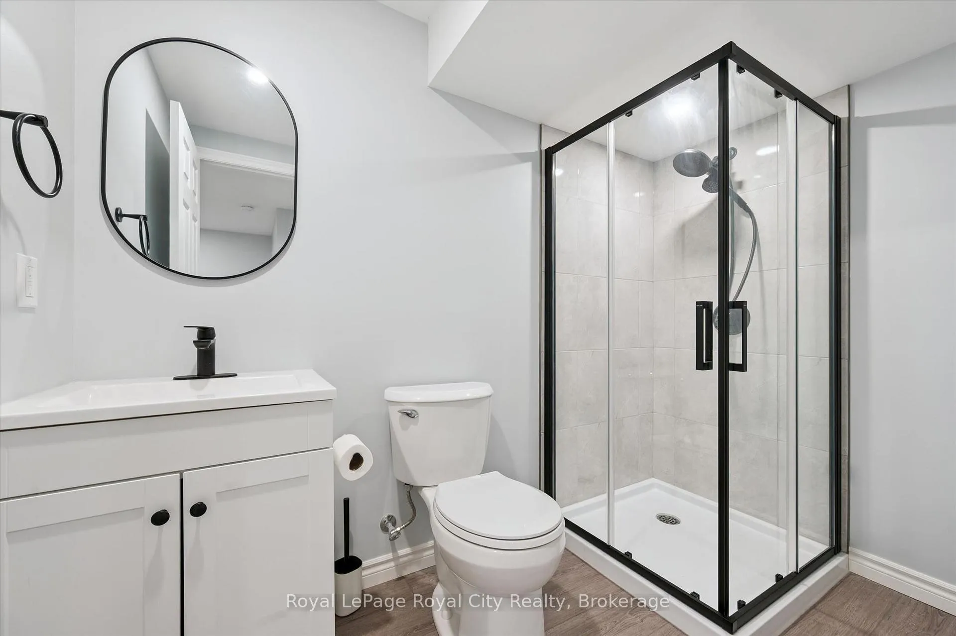Photo 32 of 5 Sandybay Avenue, Kitchener, Idlewood/Lackner Woods — HOMEH