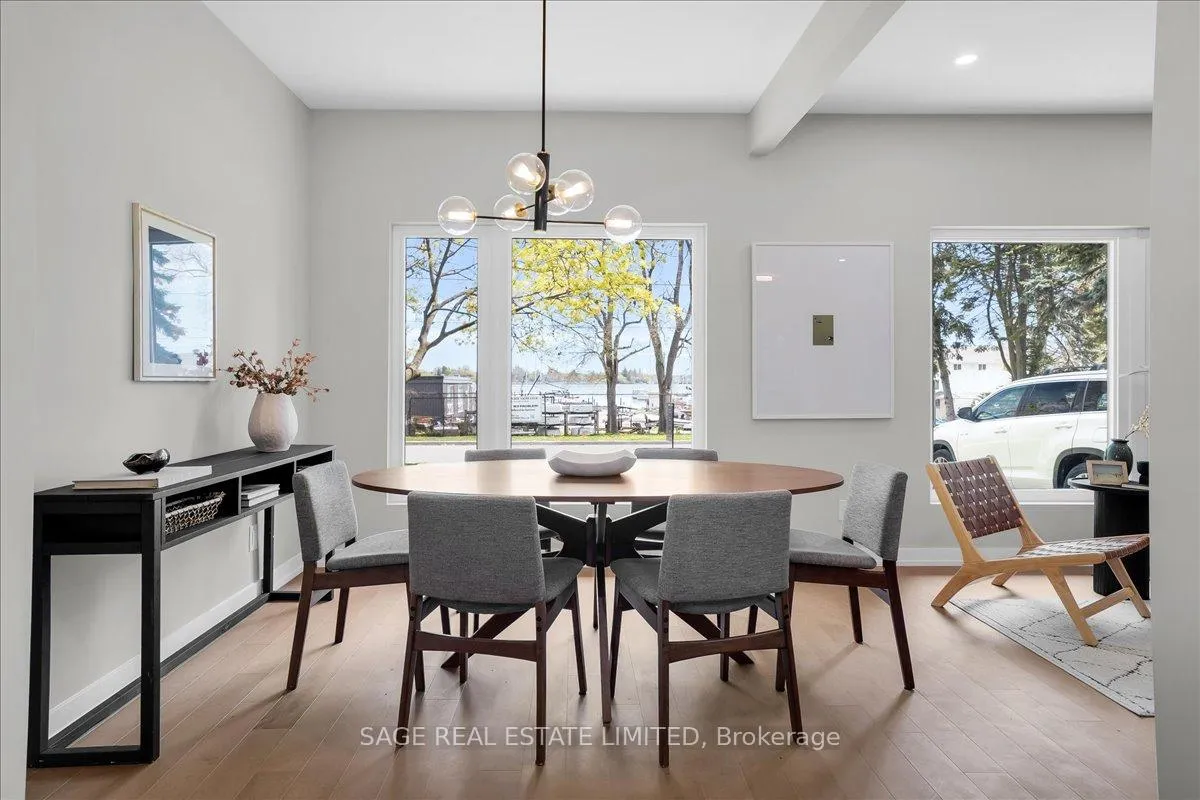 Photo 5 of 664 Breezy Drive, Pickering, West Shore — HOMEH