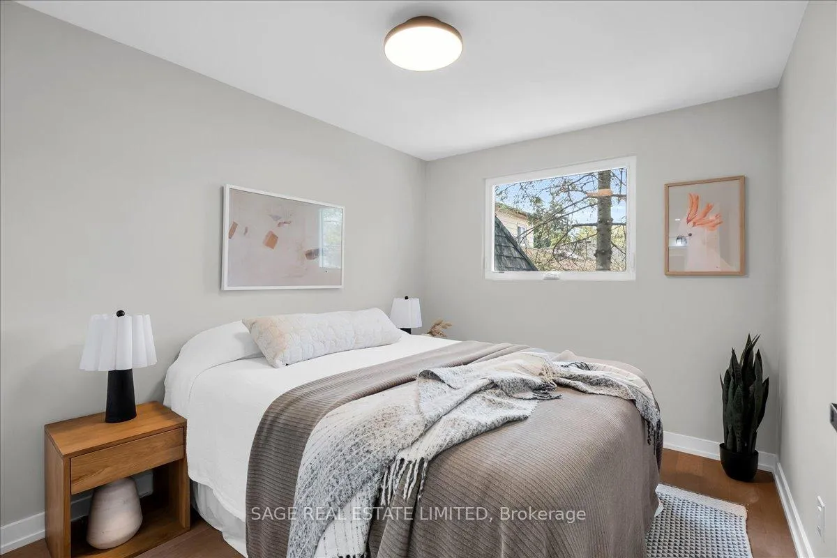 Photo 12 of 664 Breezy Drive, Pickering, West Shore — HOMEH