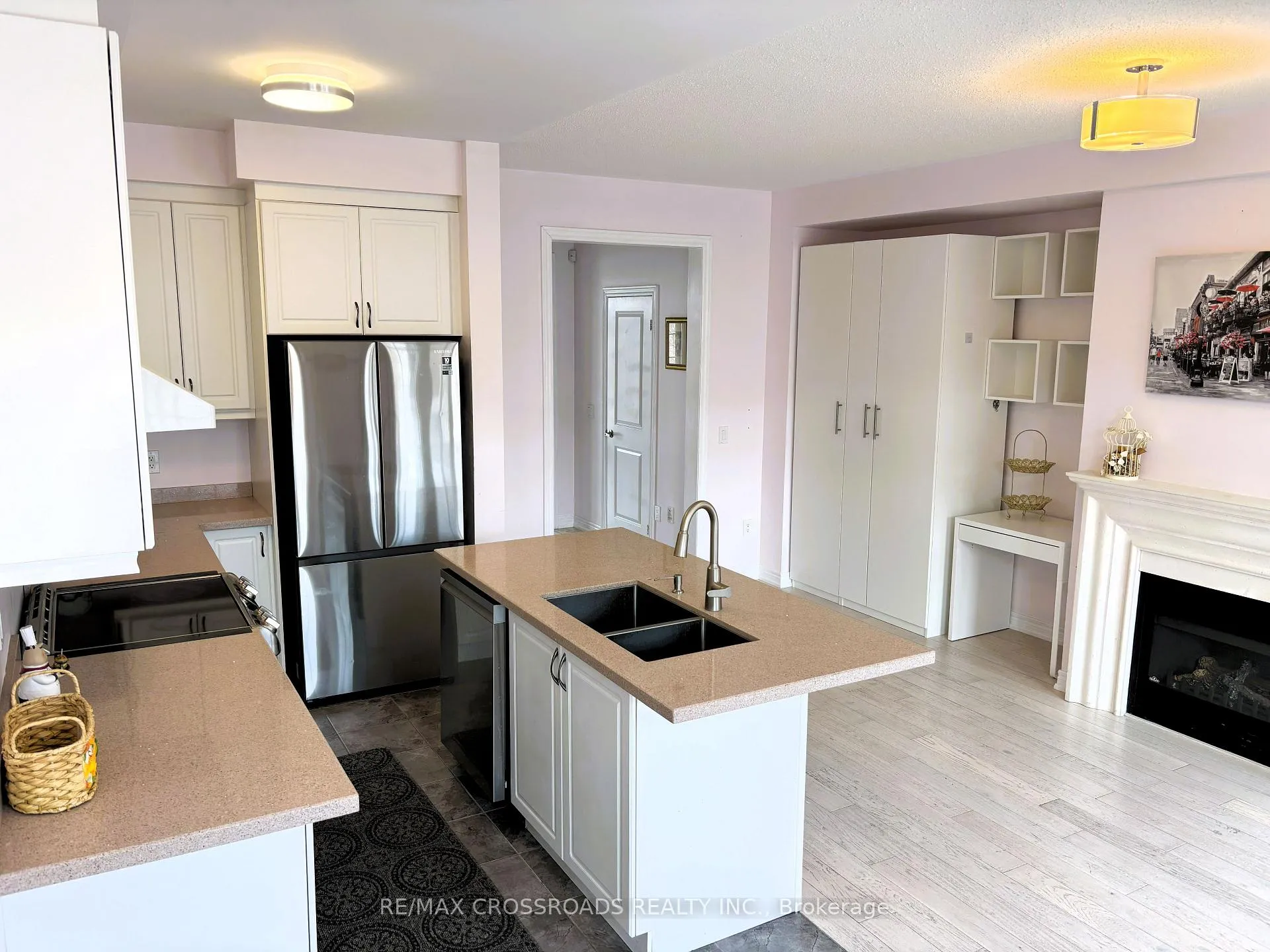 Photo 2 of 49 Memon Place, Markham, Wismer — HOMEH