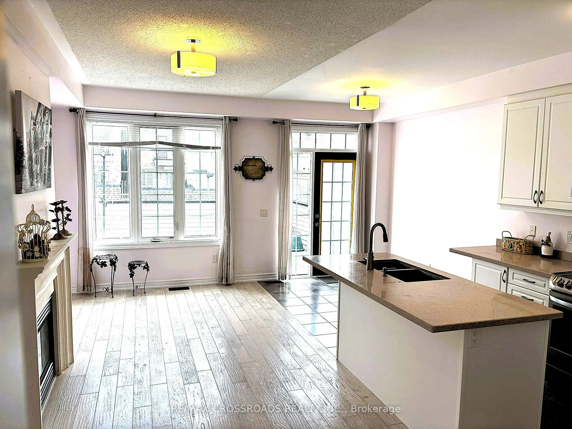 Photo 5 of 49 Memon Place, Markham, Wismer — HOMEH