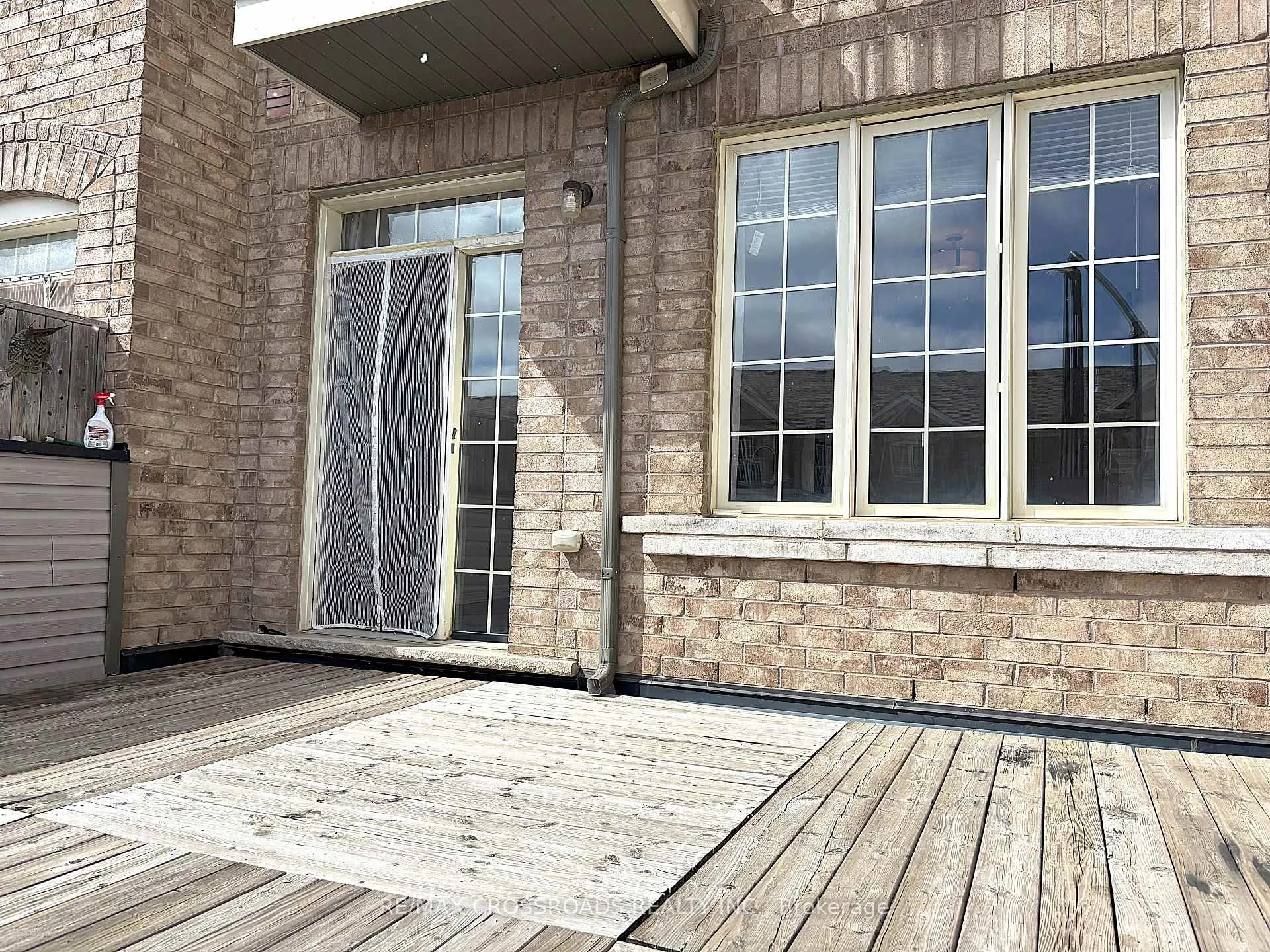Photo 9 of 49 Memon Place, Markham, Wismer — HOMEH