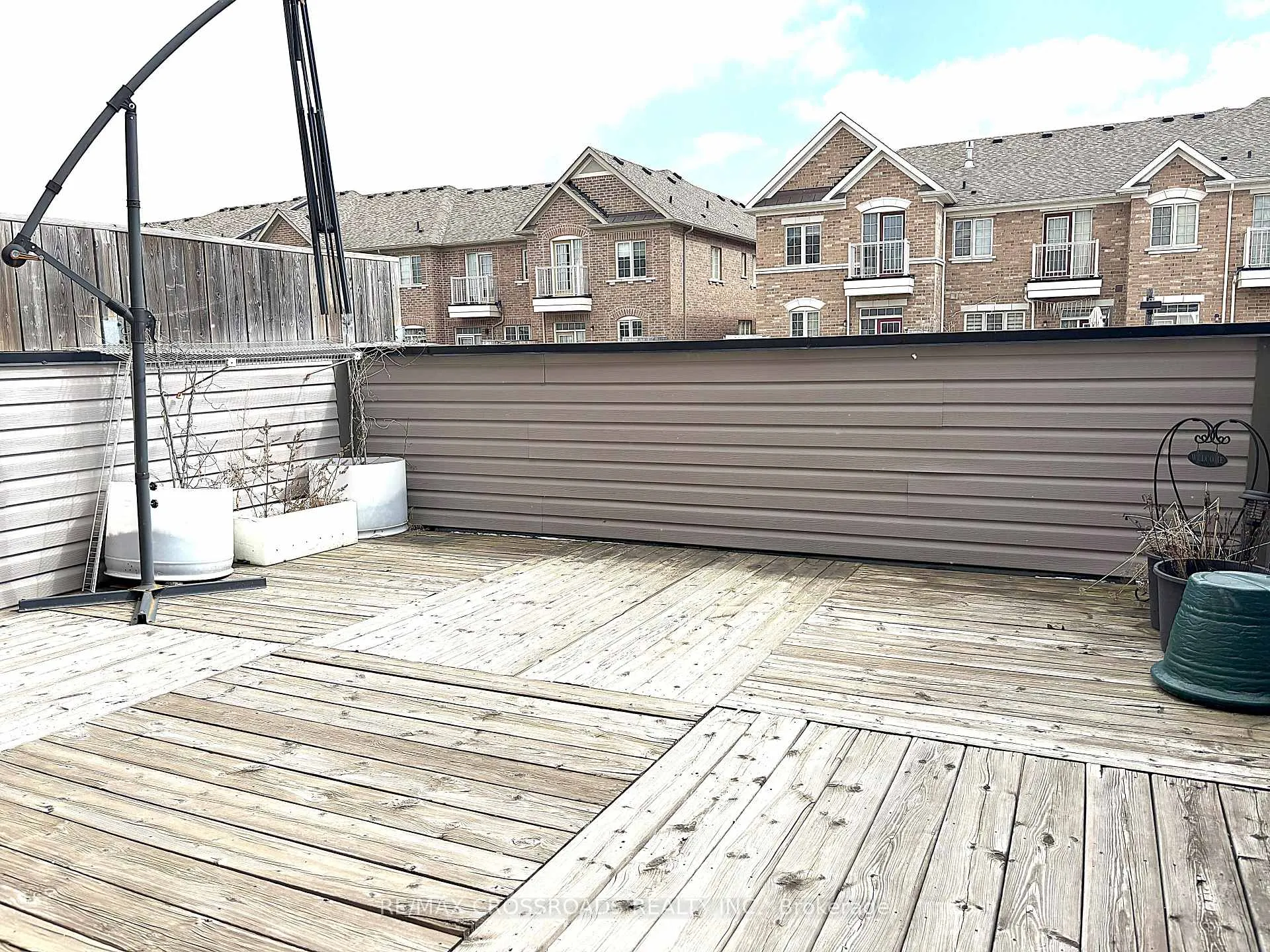 Photo 10 of 49 Memon Place, Markham, Wismer — HOMEH