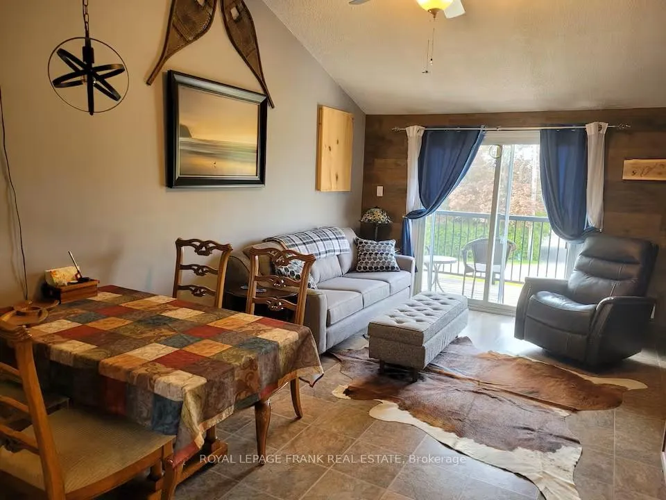 Photo 6 of 56 Oakdene Crescent, Kawartha Lakes, Little Britain — HOMEH