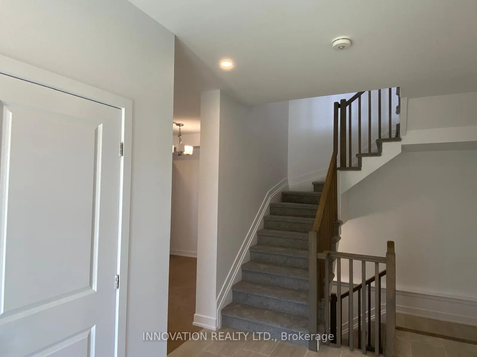 Photo 5 of 223 Zinnia Way, Ottawa, Riverside South/Gloucester Glen — HOMEH