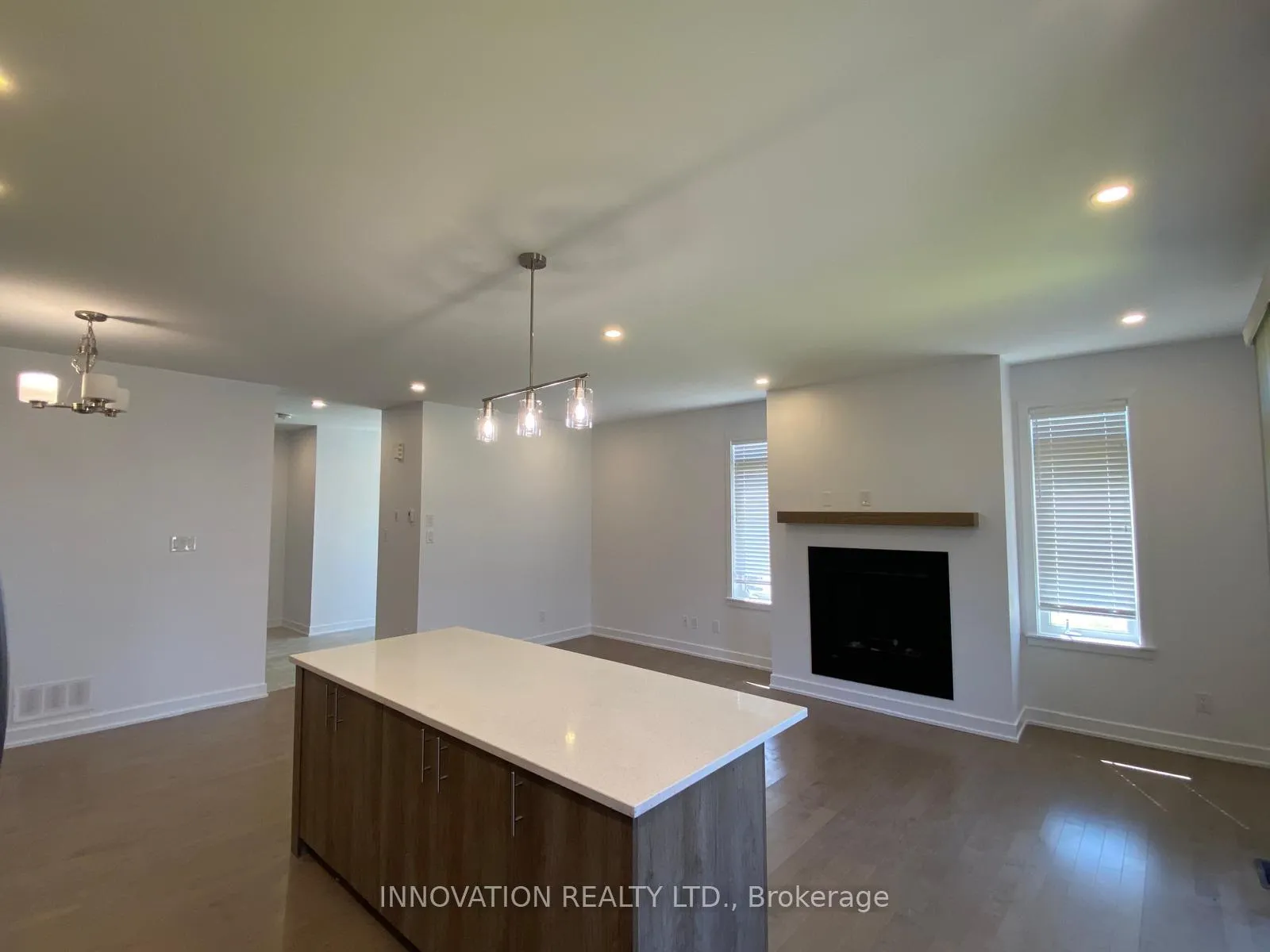 Photo 9 of 223 Zinnia Way, Ottawa, Riverside South/Gloucester Glen — HOMEH