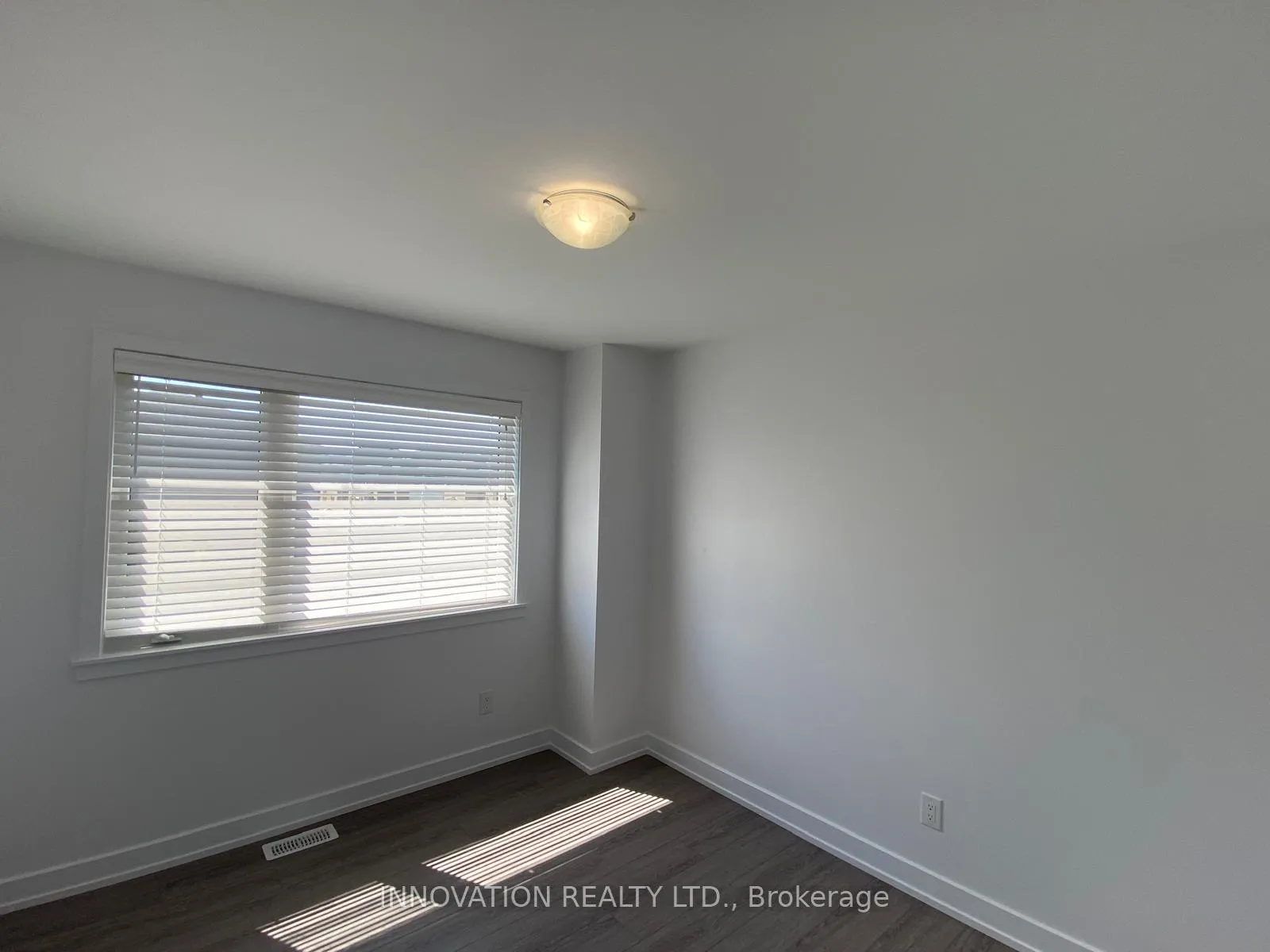 Photo 18 of 223 Zinnia Way, Ottawa, Riverside South/Gloucester Glen — HOMEH