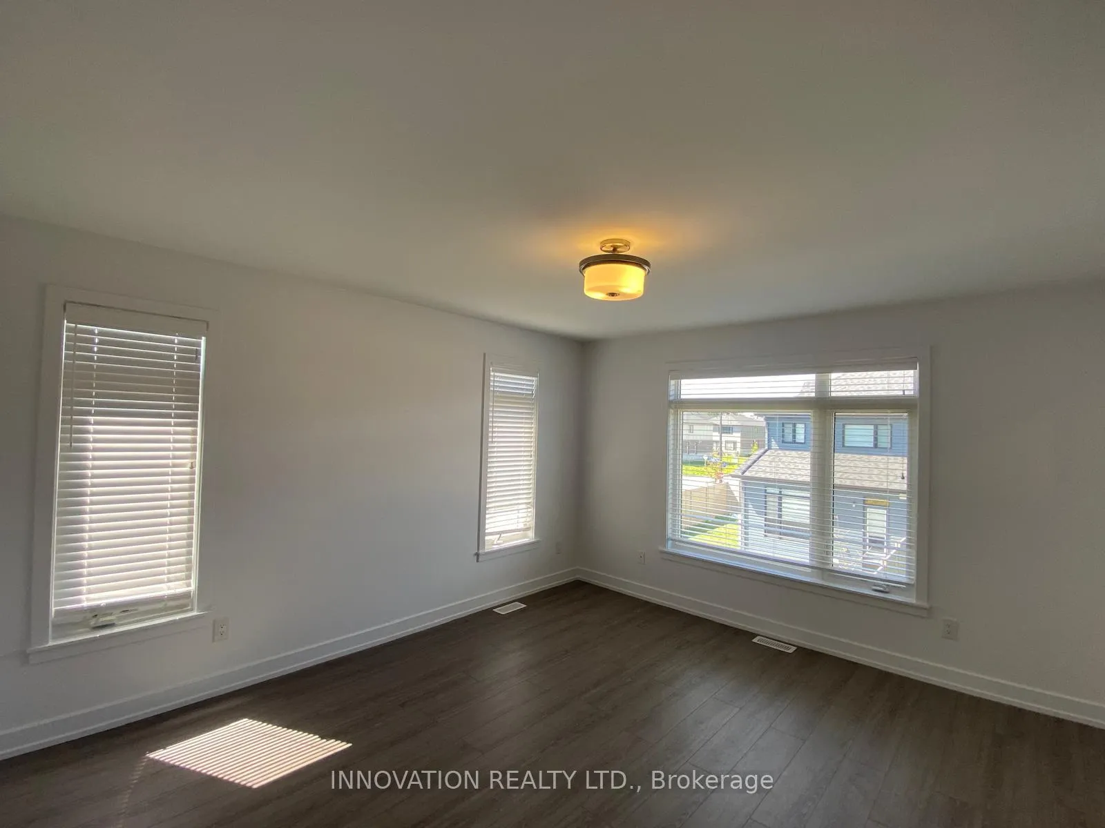 Photo 20 of 223 Zinnia Way, Ottawa, Riverside South/Gloucester Glen — HOMEH
