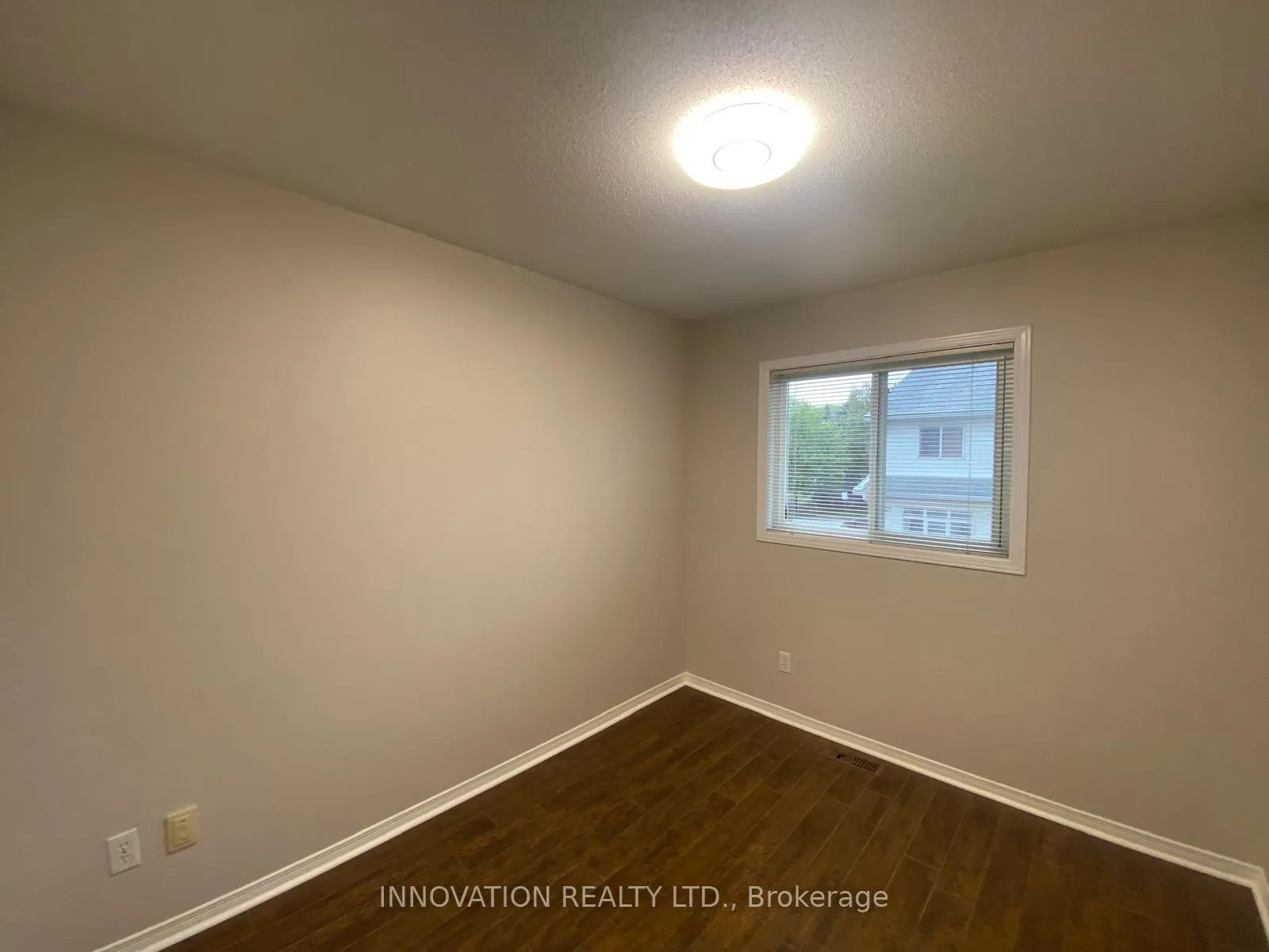 Photo 13 of 17 Santa Cruz Private, Ottawa, Riverview Park — HOMEH