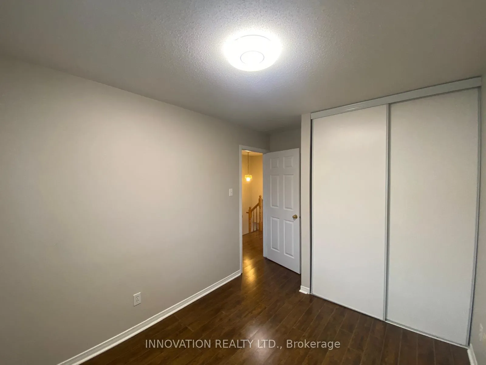 Photo 14 of 17 Santa Cruz Private, Ottawa, Riverview Park — HOMEH