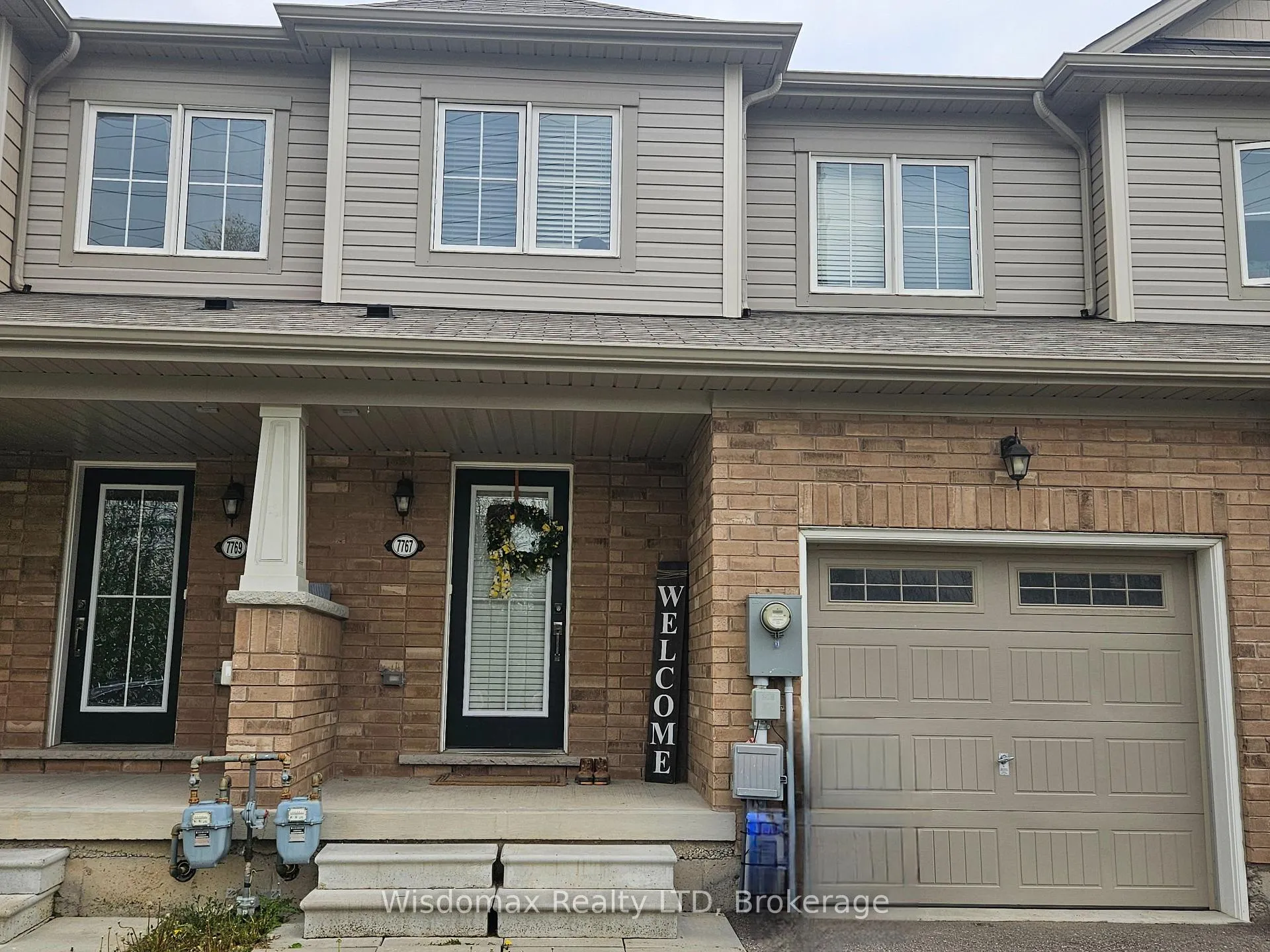 Photo 1 of 7767 White Pine Crescent, Niagara Falls, Brown — HOMEH