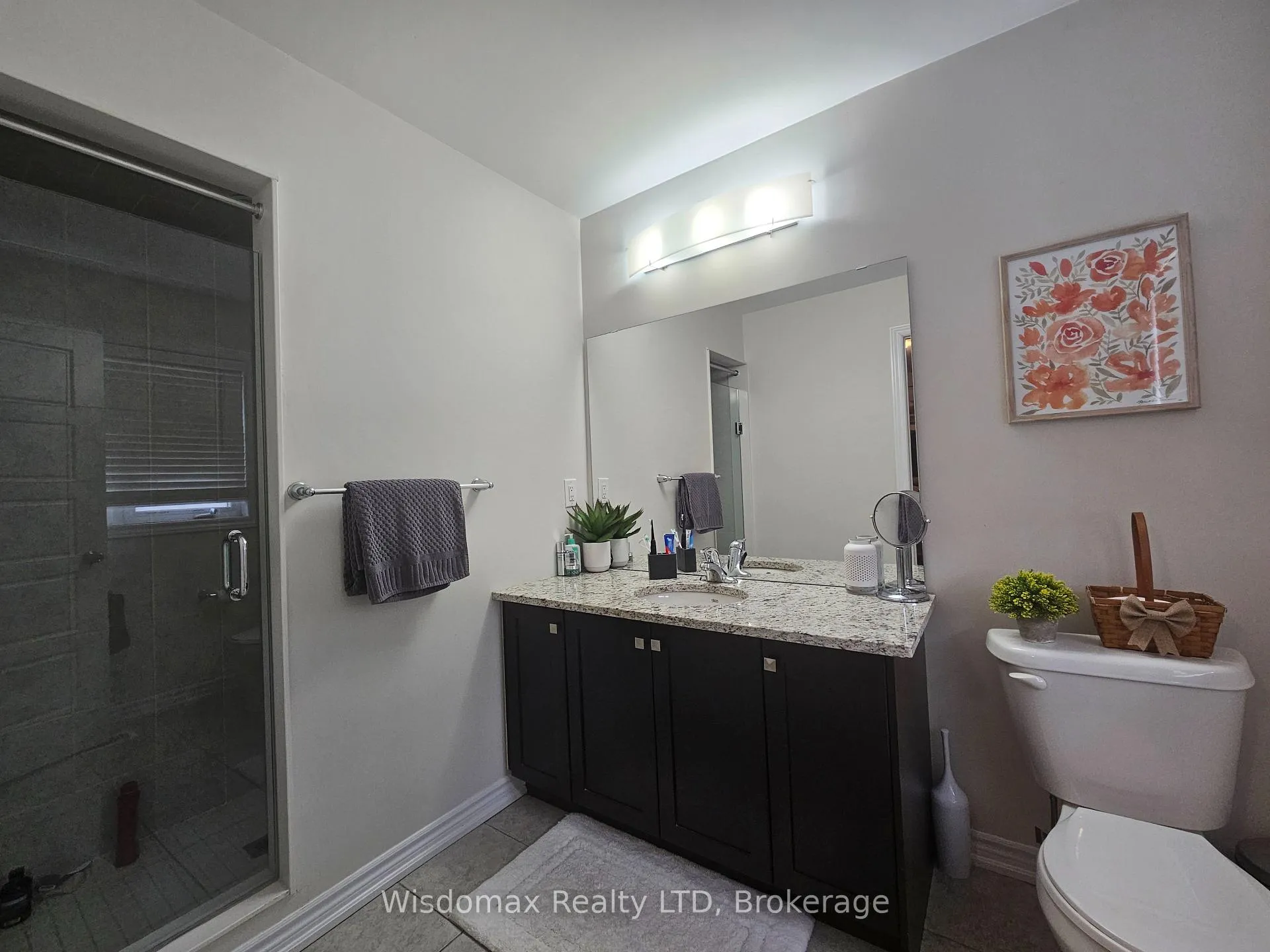 Photo 17 of 7767 White Pine Crescent, Niagara Falls, Brown — HOMEH