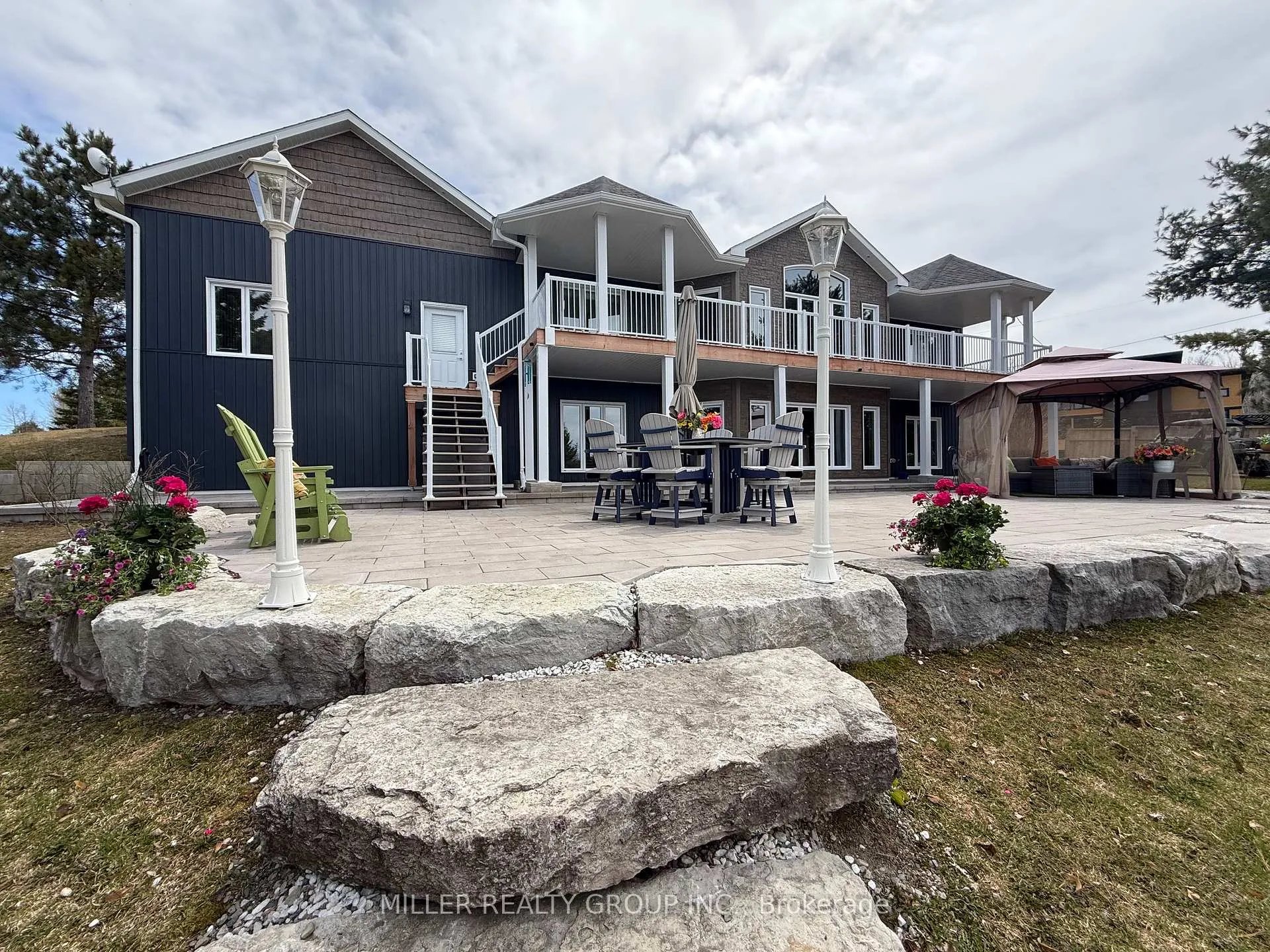 Photo 22 of 2 Lakeshore Avenue, Englehart, Central Timiskaming — HOMEH