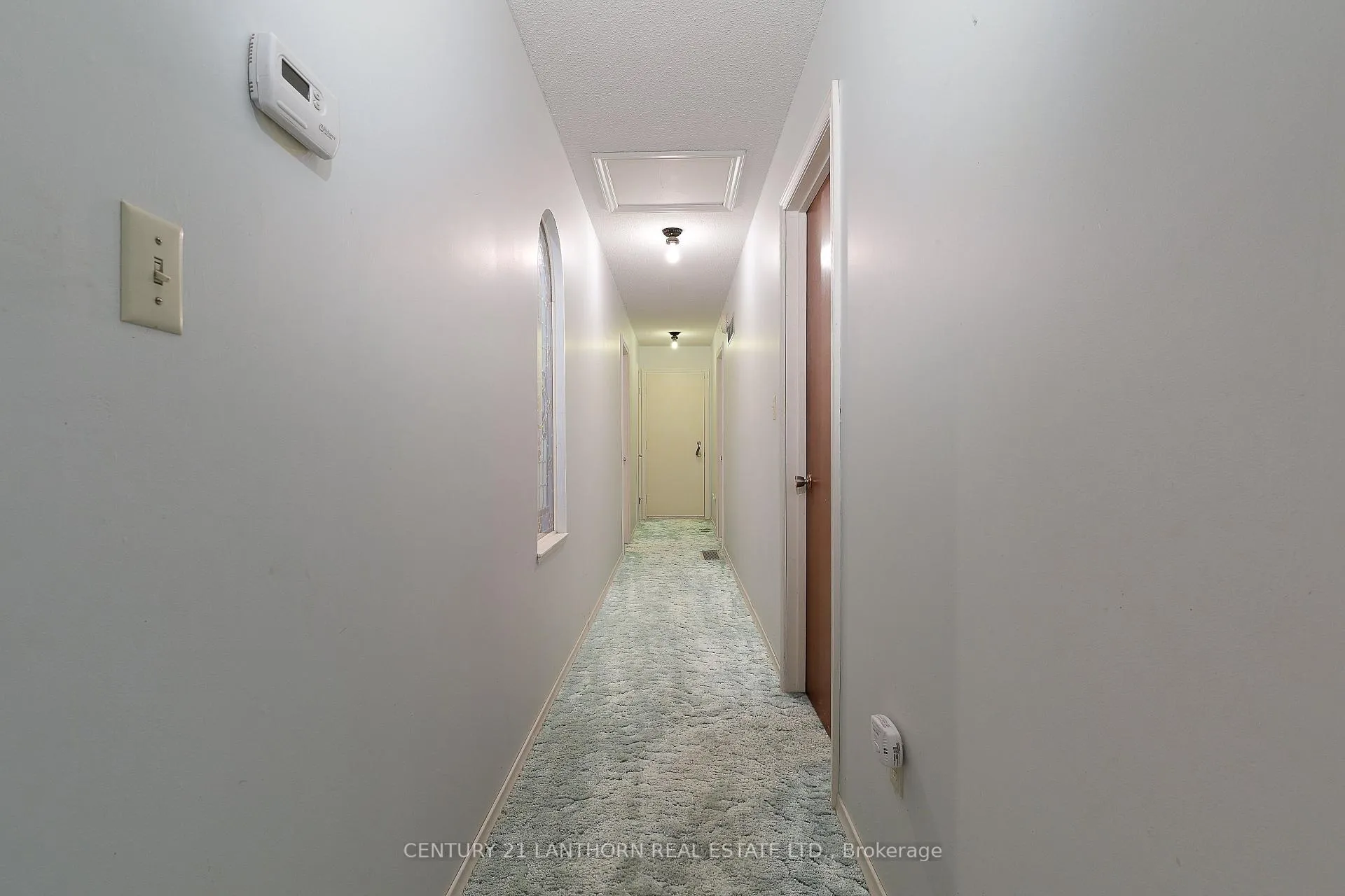 Photo 12 of 37 Maple Drive, Belleville, Belleville Ward — HOMEH
