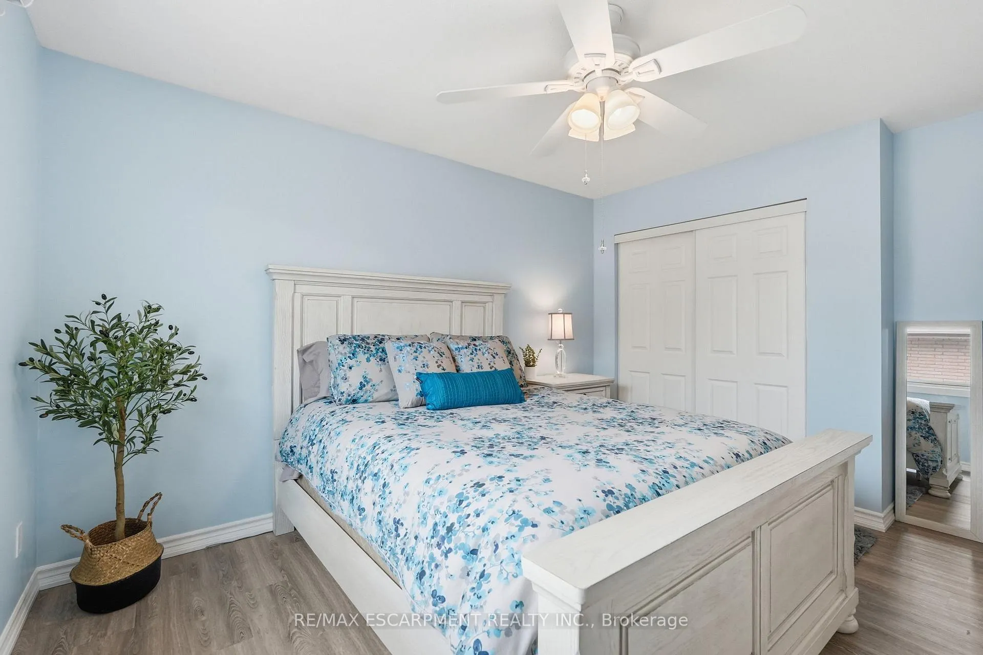 Photo 20 of 300 Eaglewood Drive, Hamilton, Eleanor — HOMEH