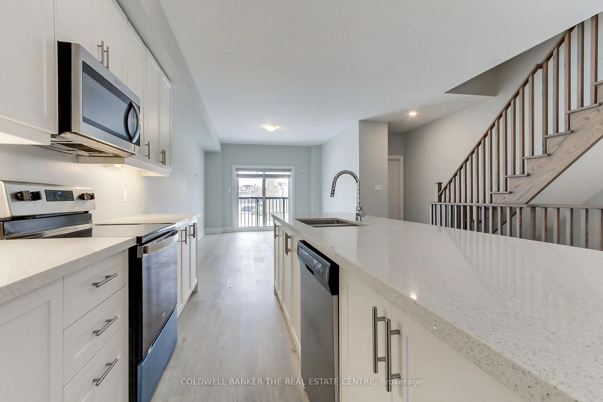 Photo 13 of 1481 Purchase Place, Innisfil, Lefroy — HOMEH