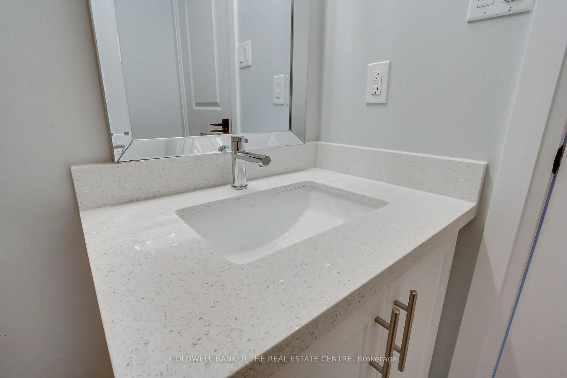 Photo 35 of 1481 Purchase Place, Innisfil, Lefroy — HOMEH