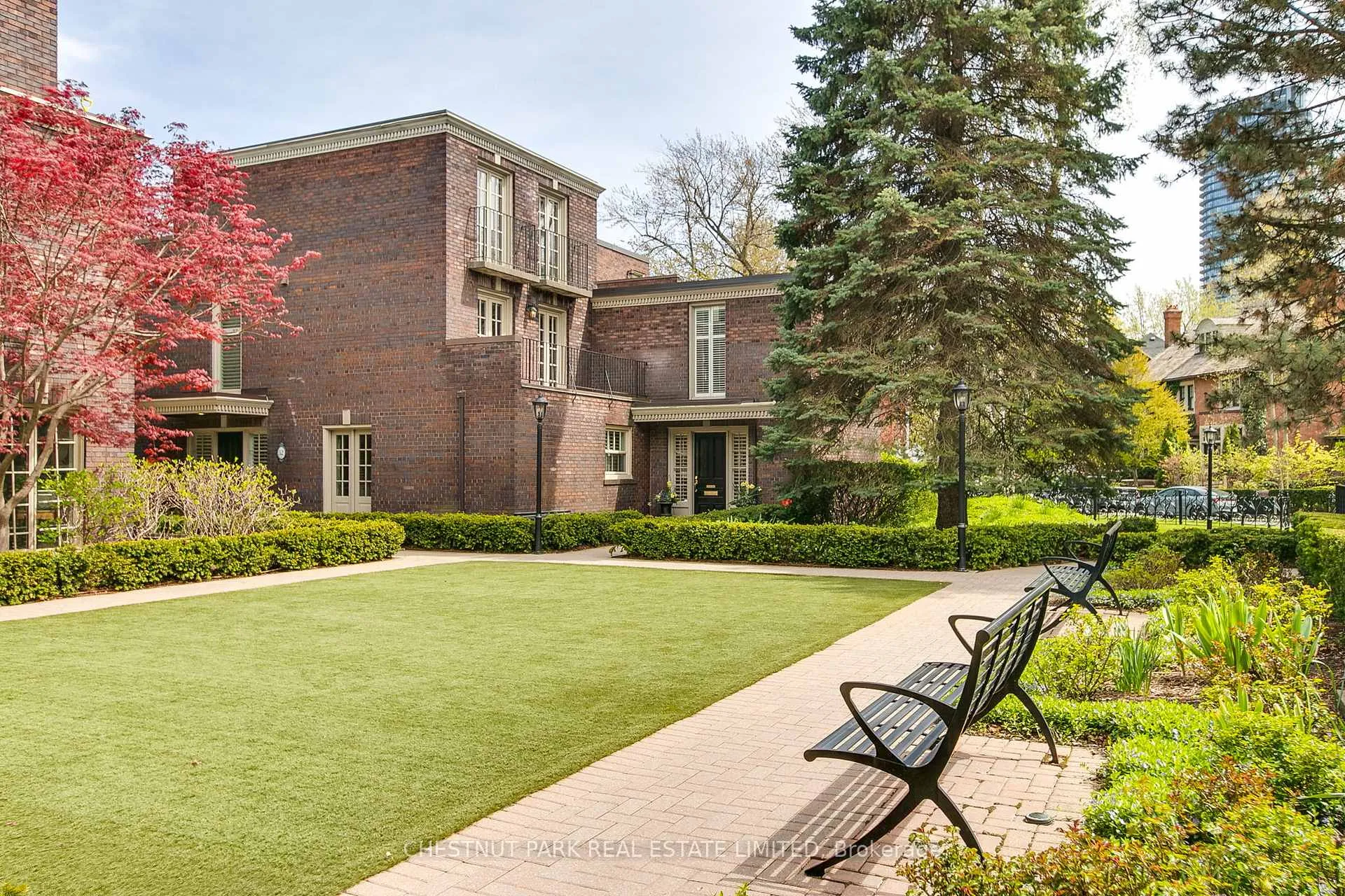 Photo 2 of 52 Maple Avenue, Toronto, Rosedale-Moore Park — HOMEH