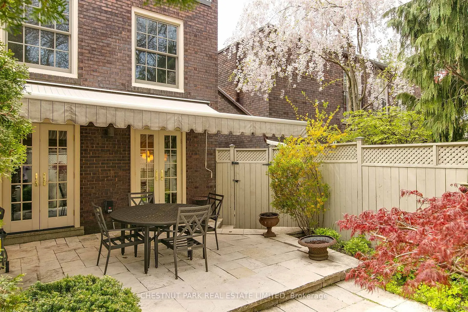Photo 47 of 52 Maple Avenue, Toronto, Rosedale-Moore Park — HOMEH