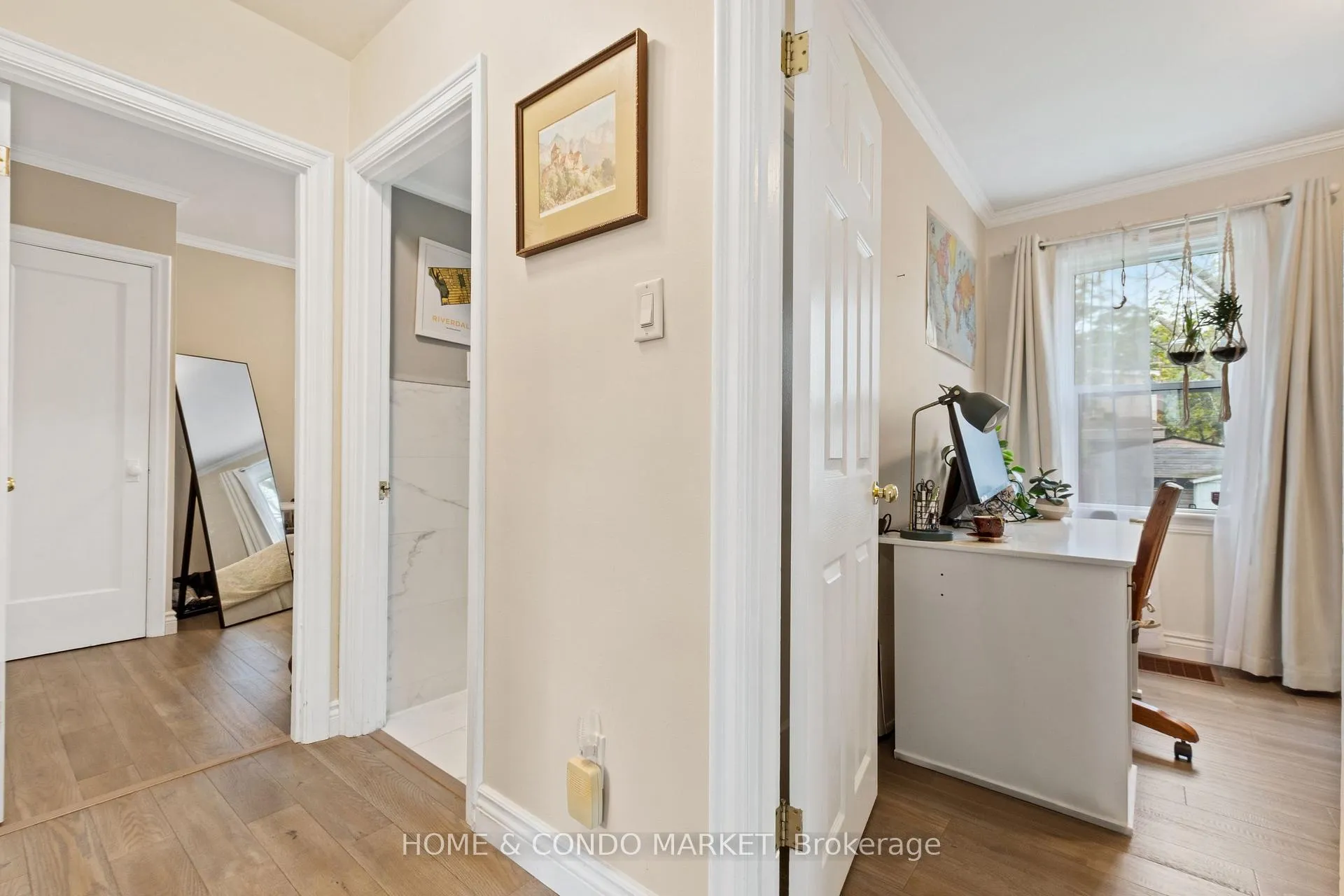 Photo 11 of 128 Bond Street N, Hamilton, Westdale — HOMEH
