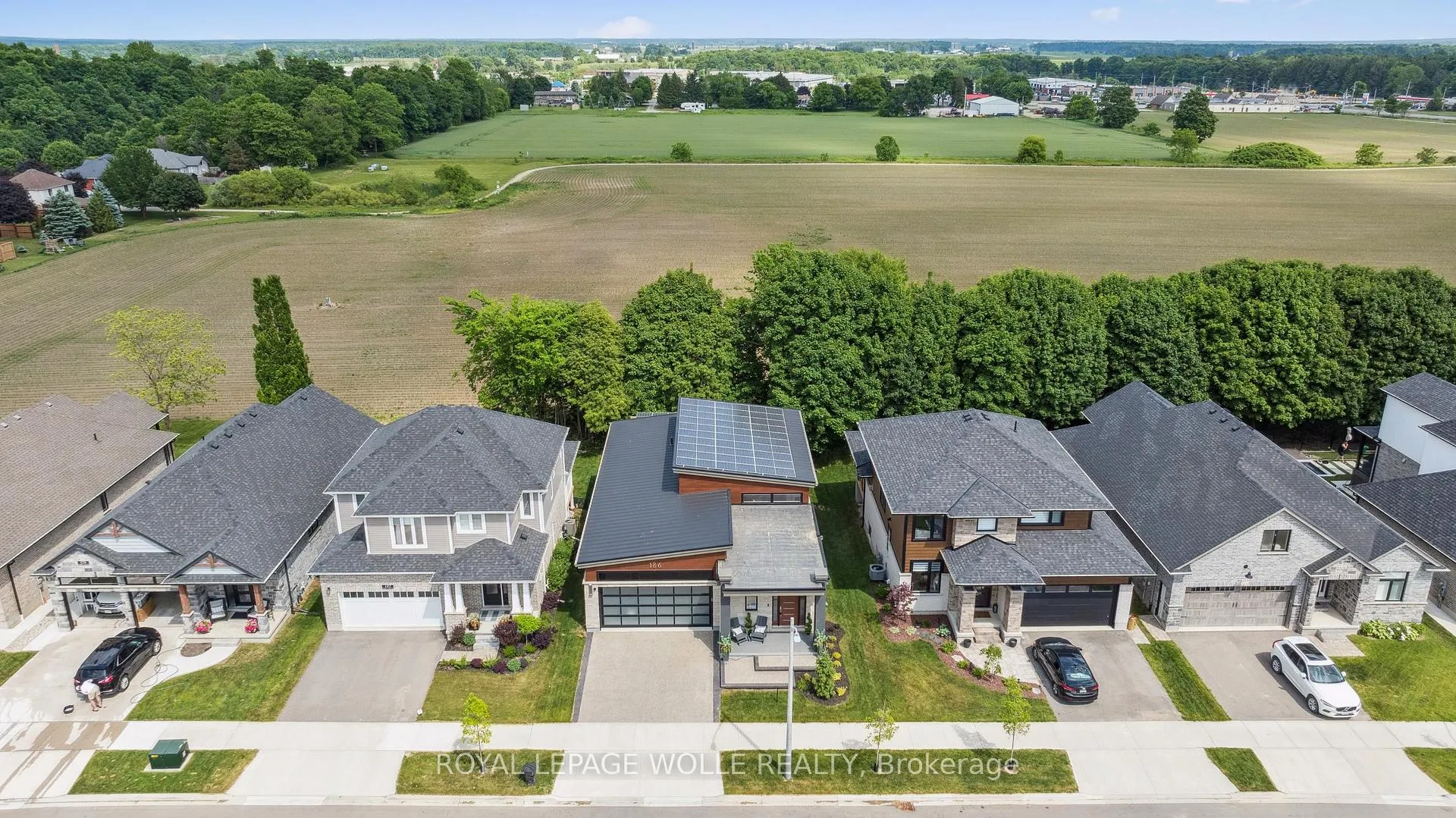 Photo 35 of 186 Timber Trail Road, Woolwich — HOMEH